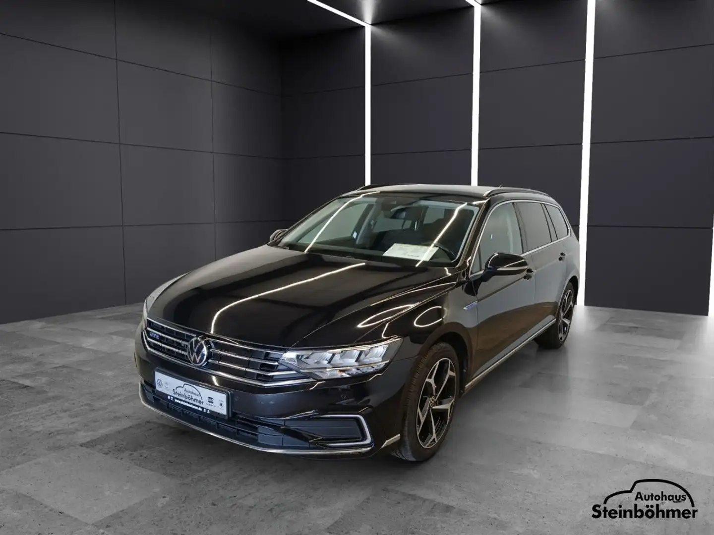 Volkswagen Passat Variant GTE 1.4TSI DSG LED NAV Pro SHZ Navi Zwart - 2
