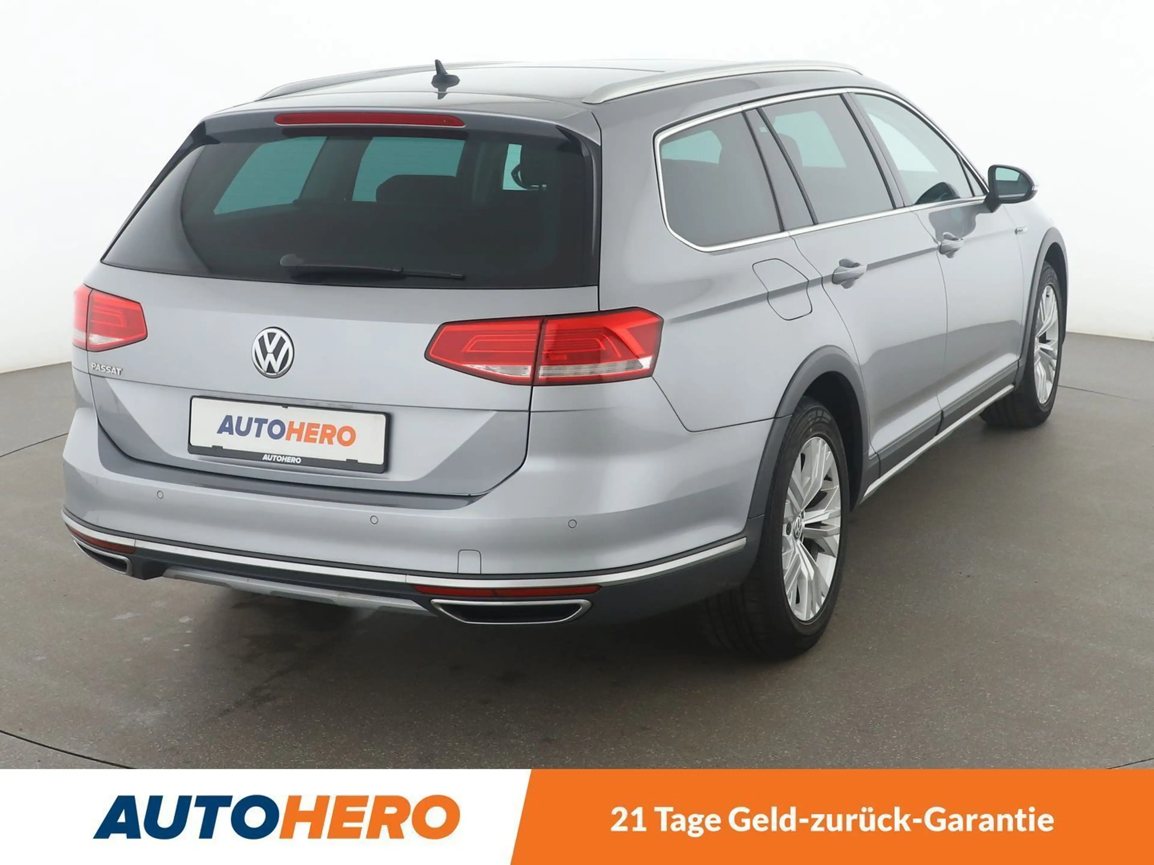 Volkswagen Passat Alltrack 2.0 TDI 4Motion BlueMotion Tech Aut.*NAVI*LED*ACC* — photo 6