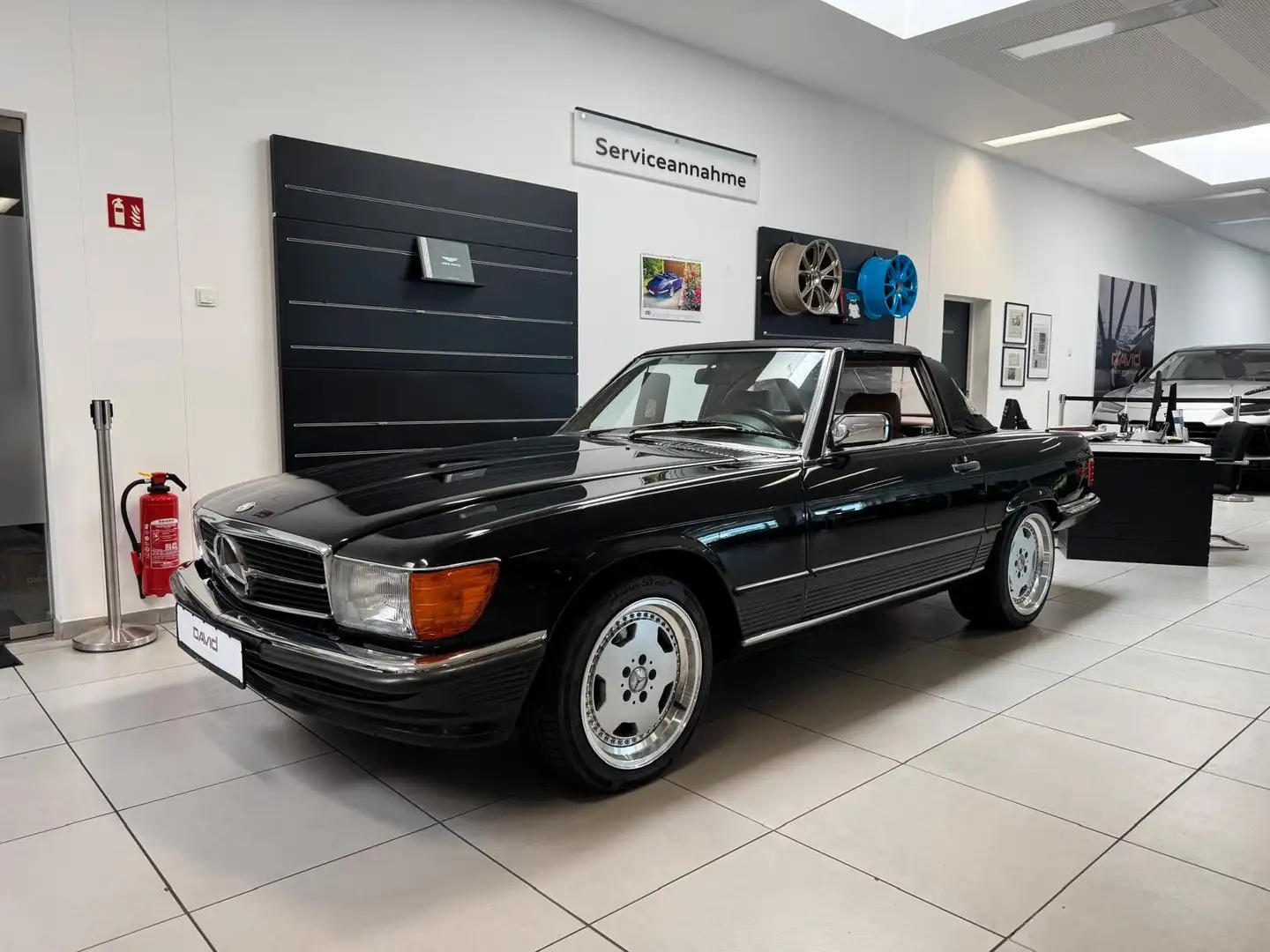 Mercedes-Benz SL 560 *H-Kennzeichen*Rostfrei*Viele Neuteile* Schwarz - 2