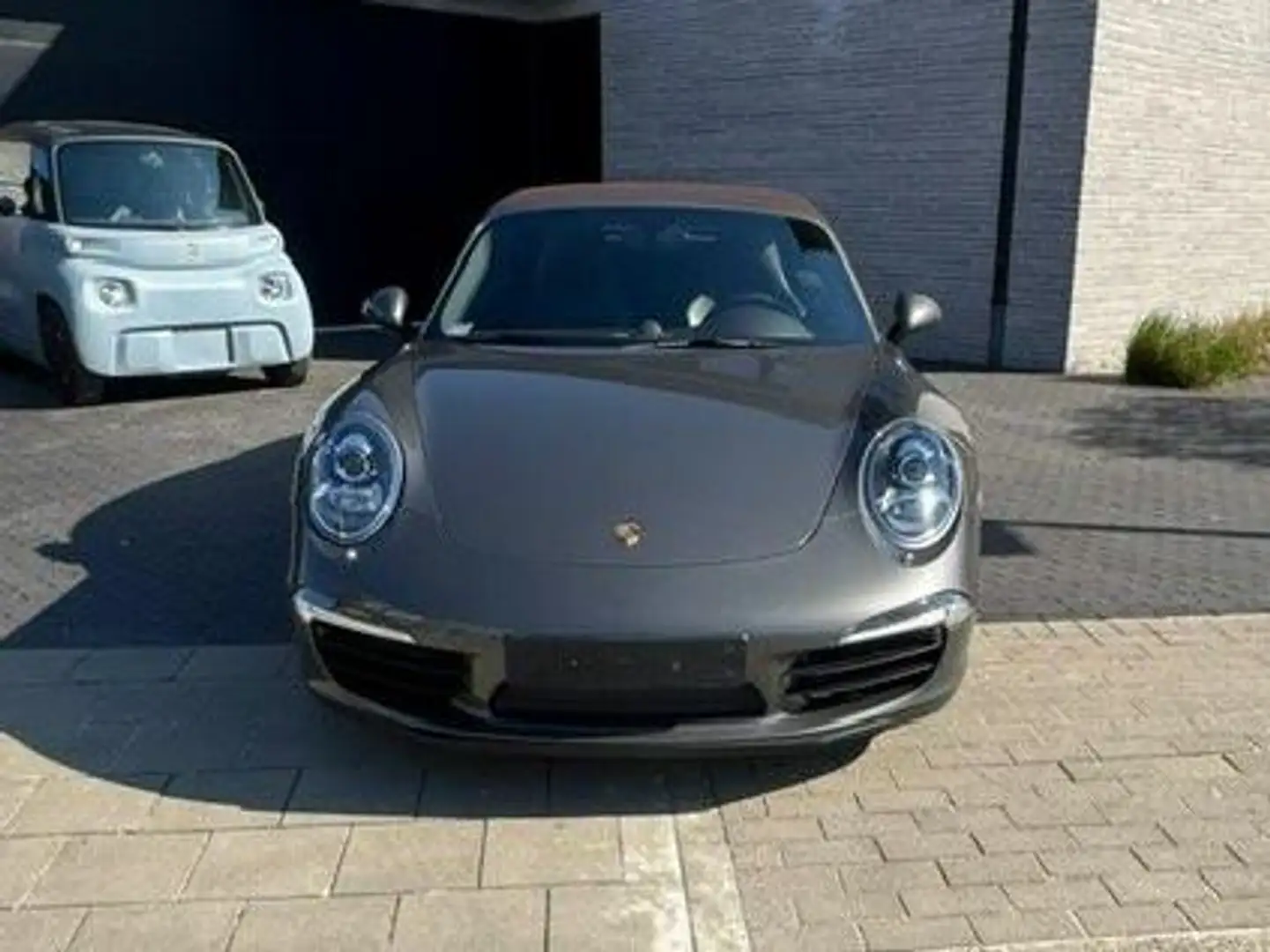 Porsche 911 Carrera S Cabriolet (Stock ID 475) Gris - 2