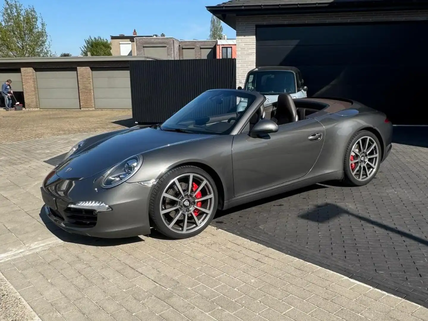 Porsche 911 Carrera S Cabriolet (Stock ID 475) Gris - 1