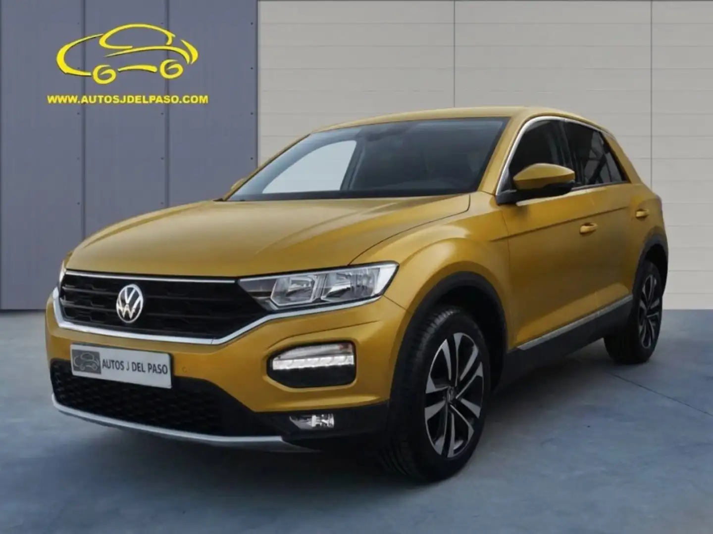 Volkswagen T-Roc 1.0 TSI Advance 81kW Amarillo - 1