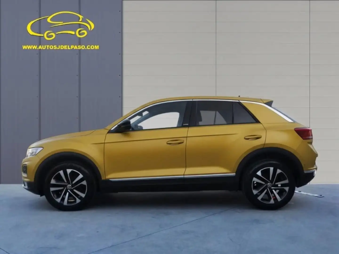 Volkswagen T-Roc 1.0 TSI Advance 81kW Amarillo - 2