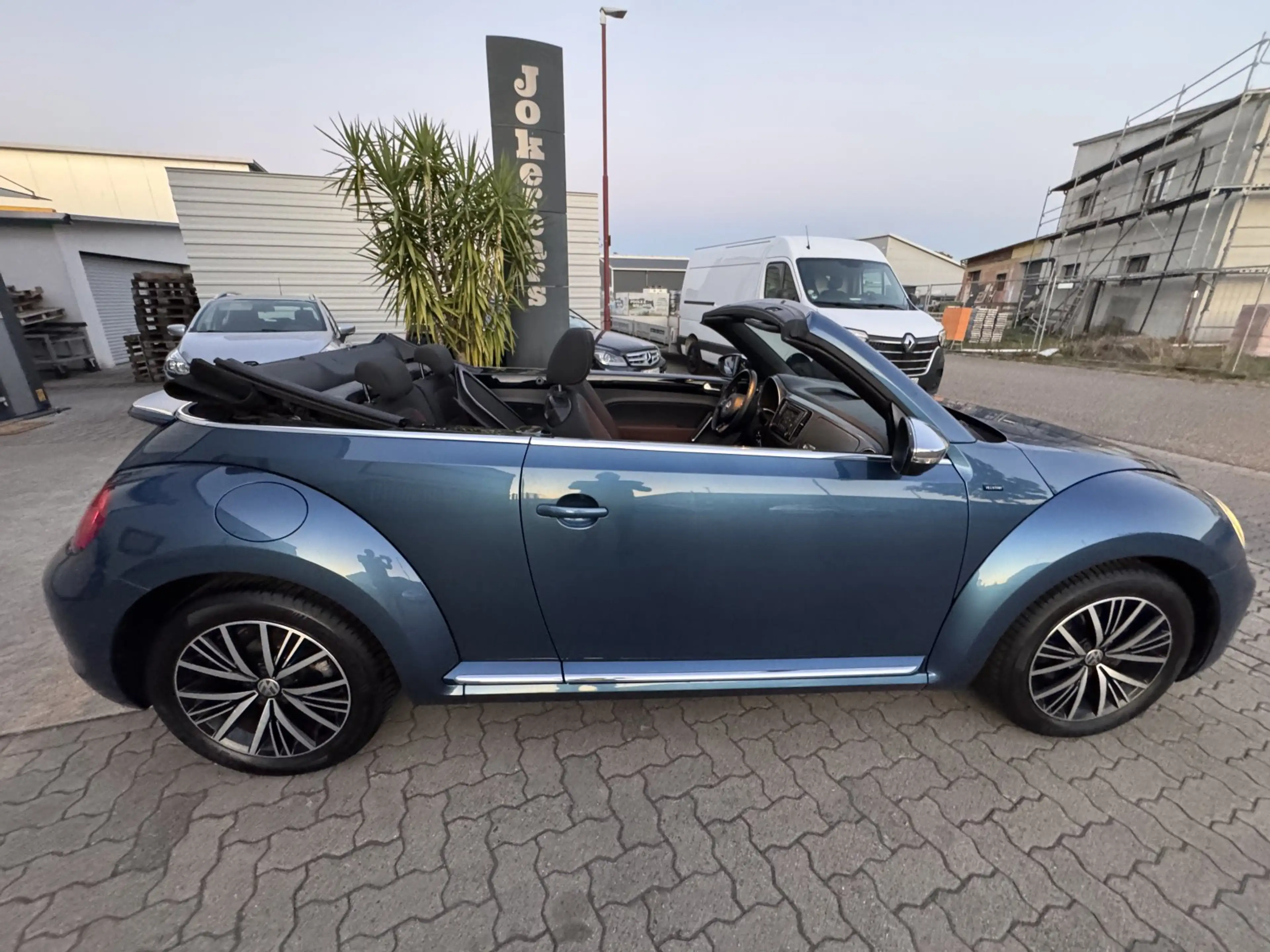 Volkswagen Beetle Cabriolet Allstar 1.Besitz Navi,Kamera,Sitzheizung — photo 10