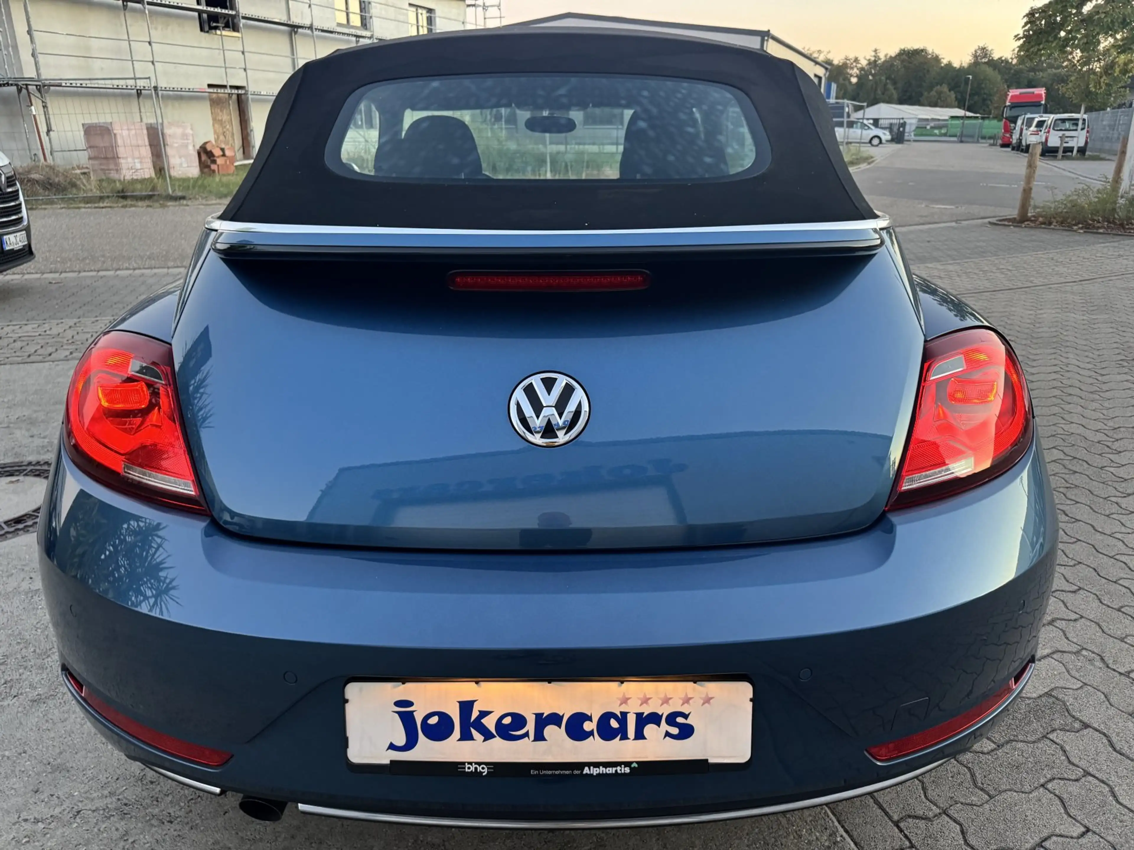 Volkswagen Beetle Cabriolet Allstar 1.Besitz Navi,Kamera,Sitzheizung — photo 5