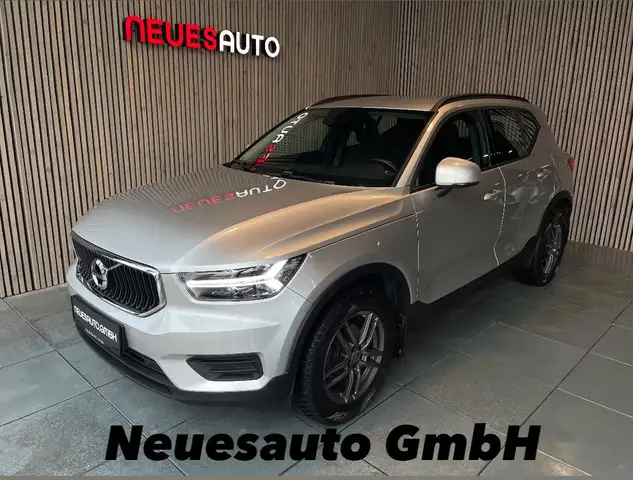 Volvo XC40 T3 2.0 d 2WD *LED*Navi*Servicegepfl. VOLVO*