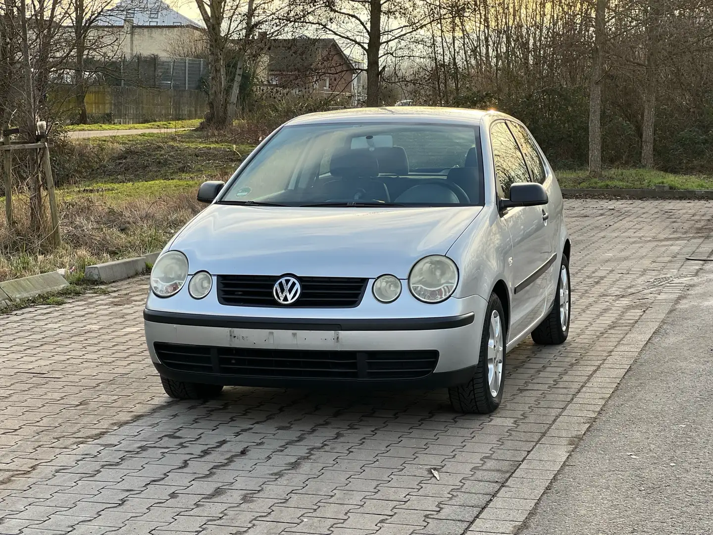 Volkswagen Polo 1.2 9N Silber - 1