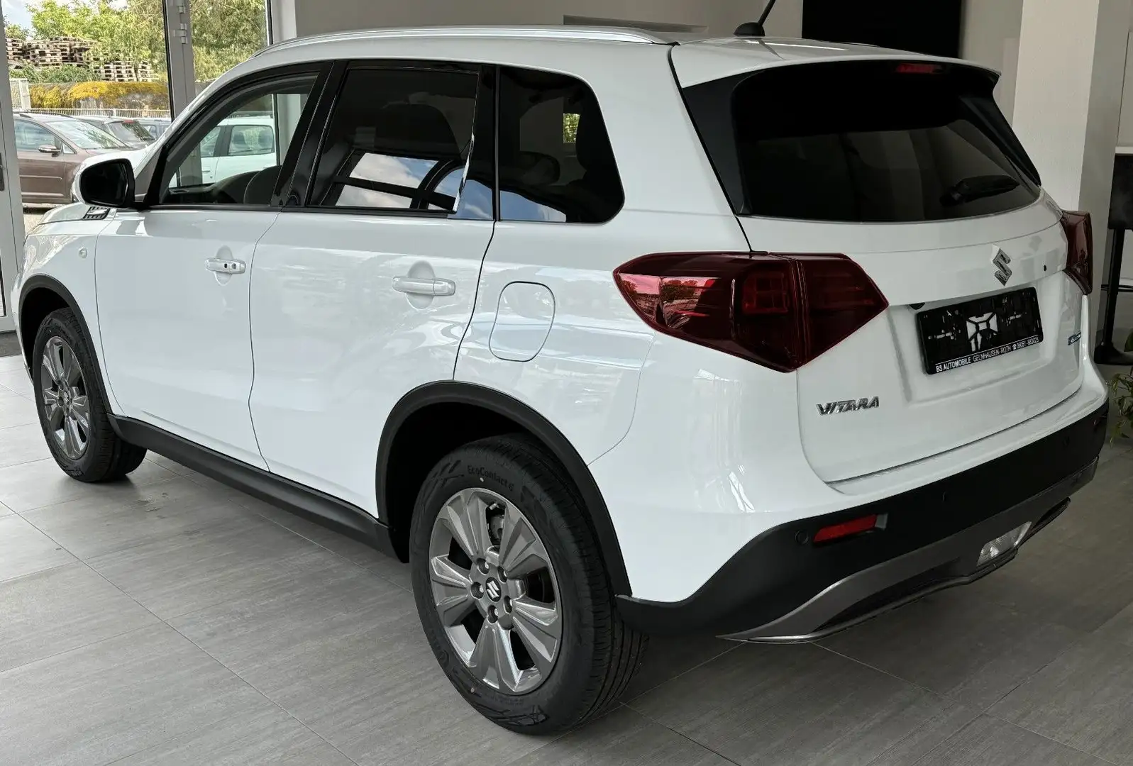 Suzuki Vitara 1.4 Boosterjet Comfort | Kamera Weiß - 2