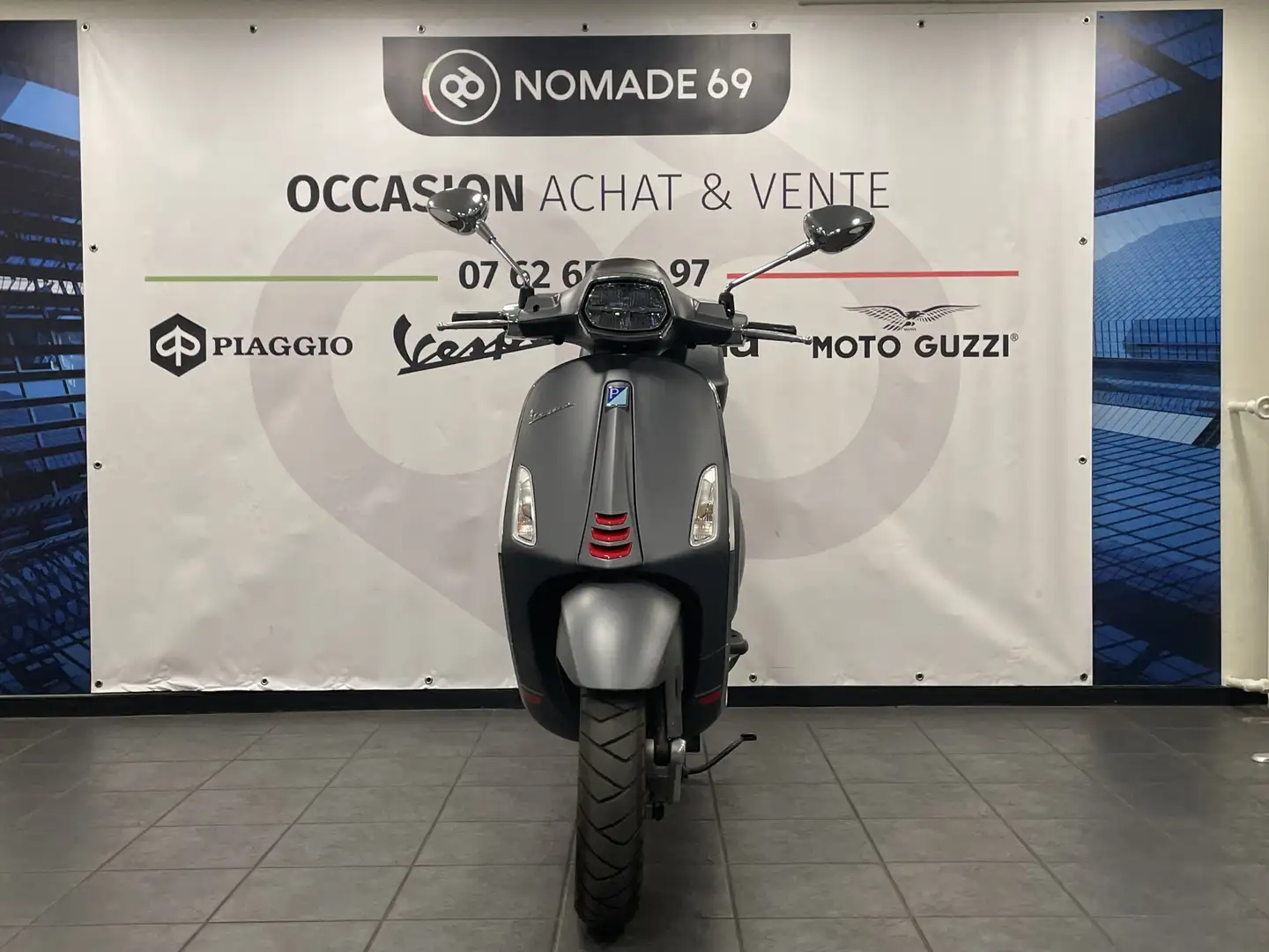 Vespa Primavera 50 - 2