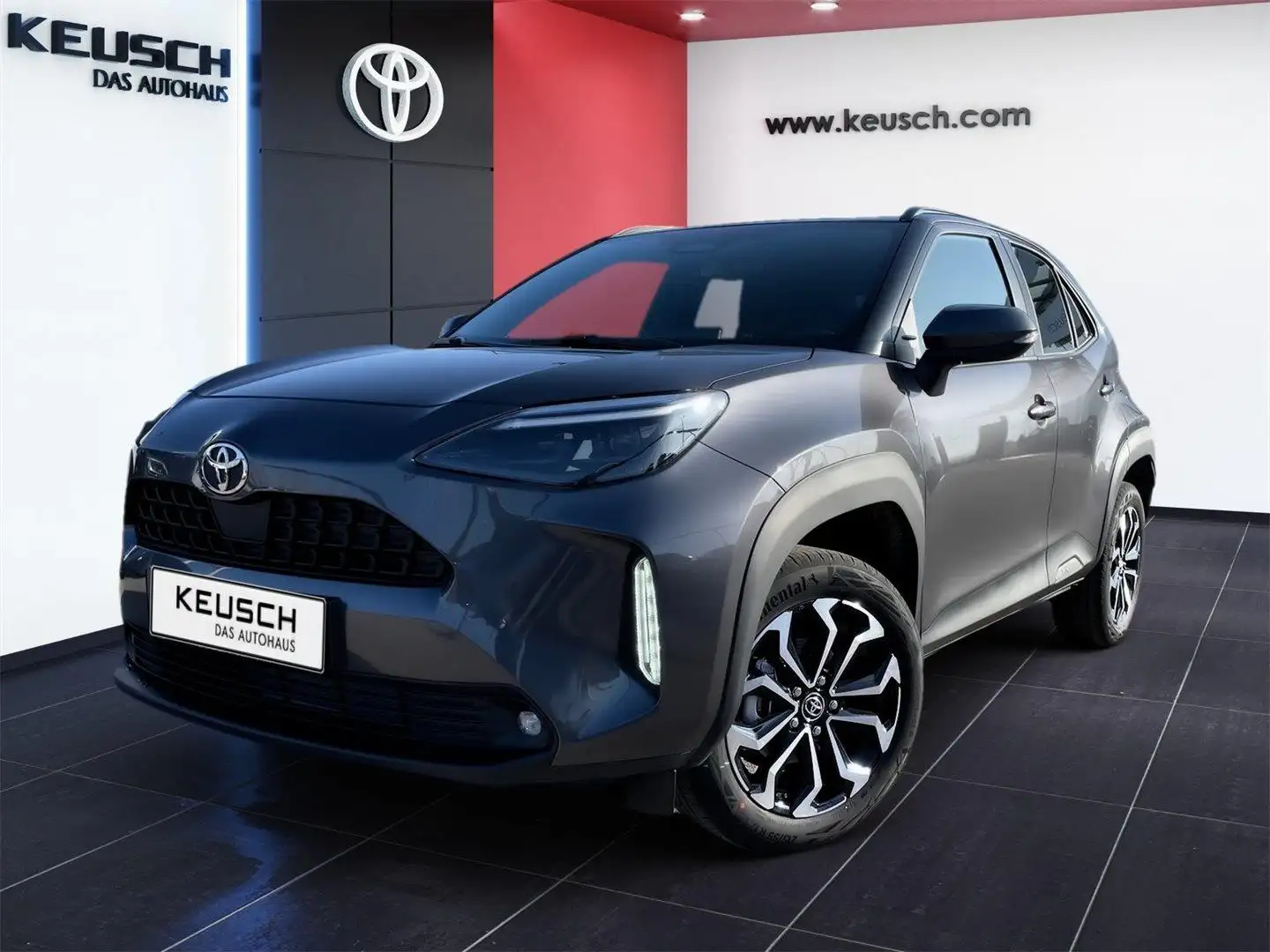 Toyota Yaris Cross 1,5 l 4x2 Hybrid ActiveDrive + Safety Gris - 1