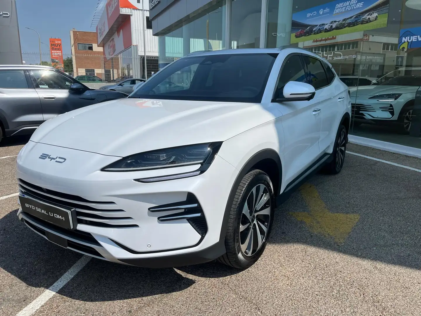 BYD Seal U DM-i Boost 160kW - 1