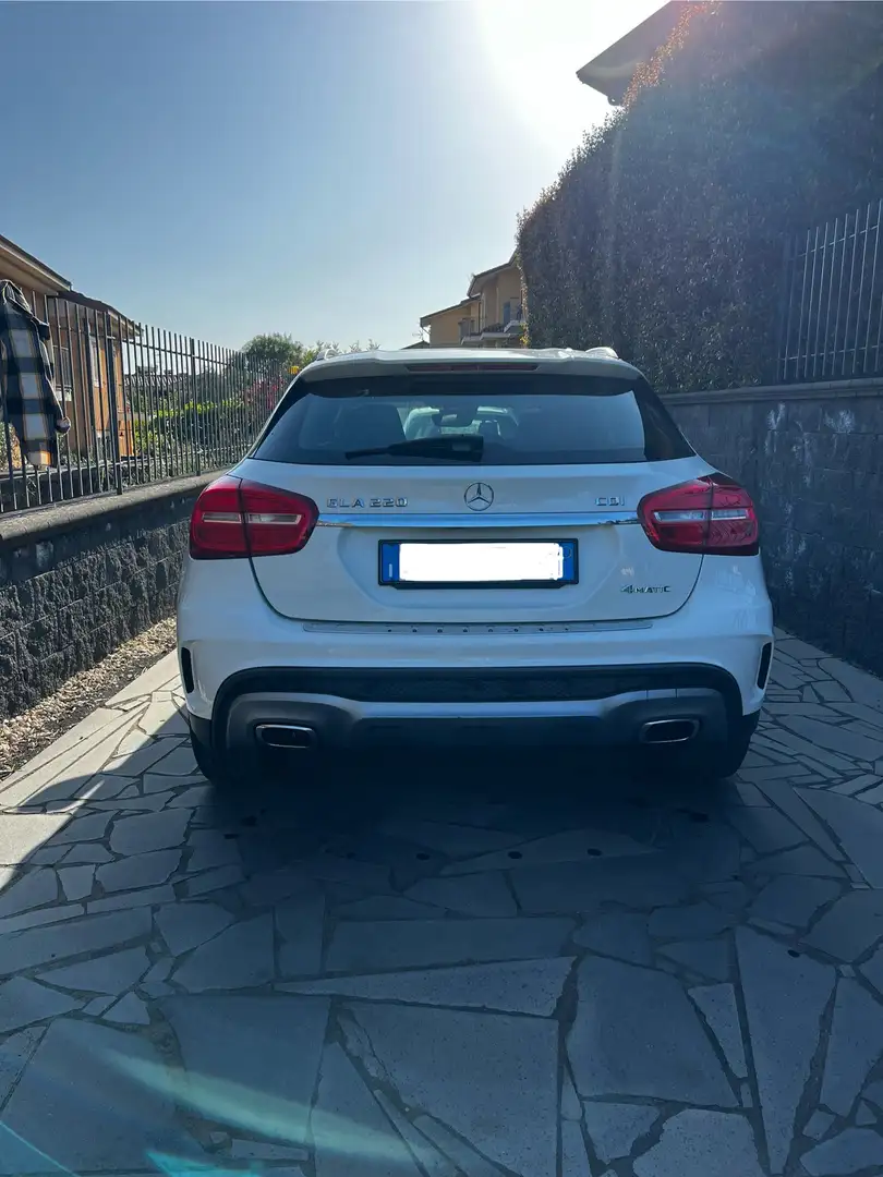 Mercedes-Benz GLA 220 d (cdi) Premium 4matic 170cv auto - 1