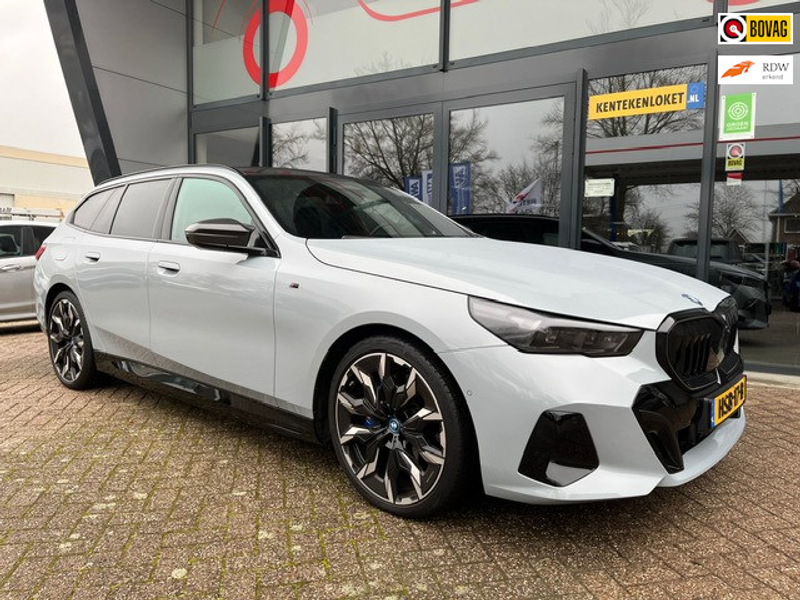BMW 550 5-serie Touring 550e xDrive