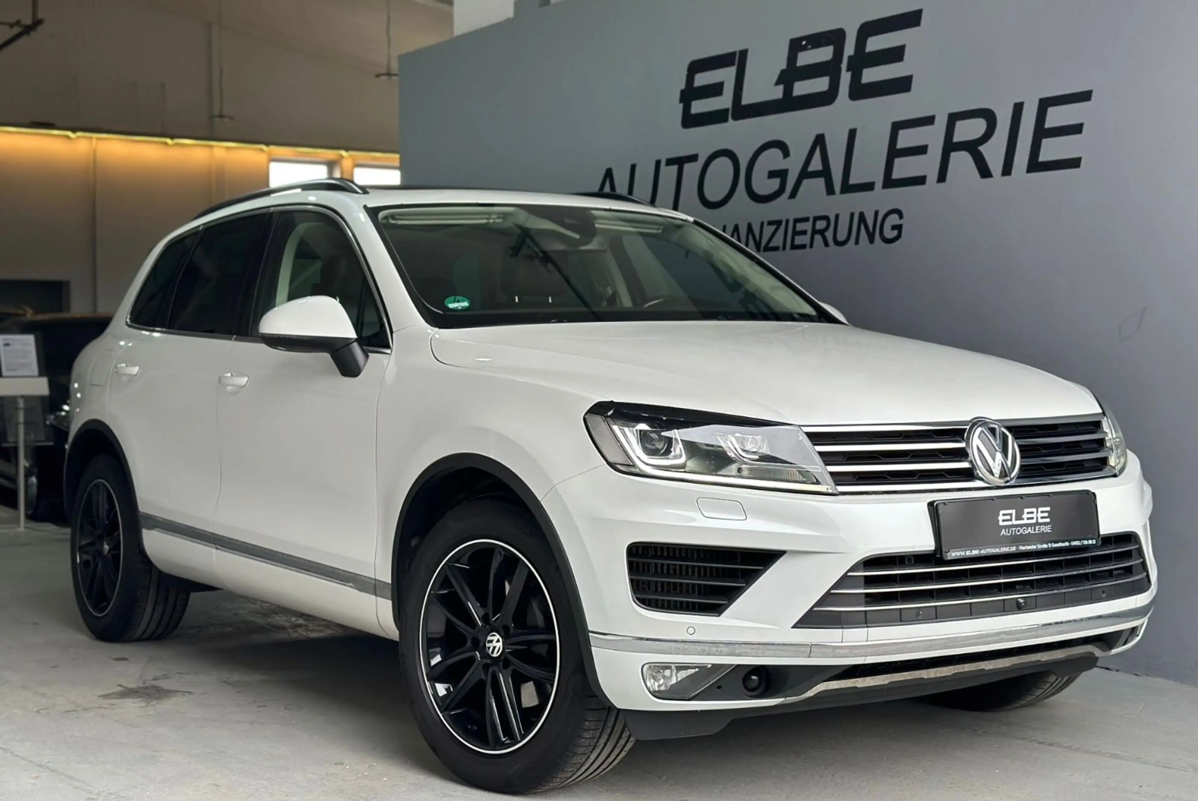 Volkswagen Touareg V6 3.0 TDI DSG Terrain Tech 4Motion Voll