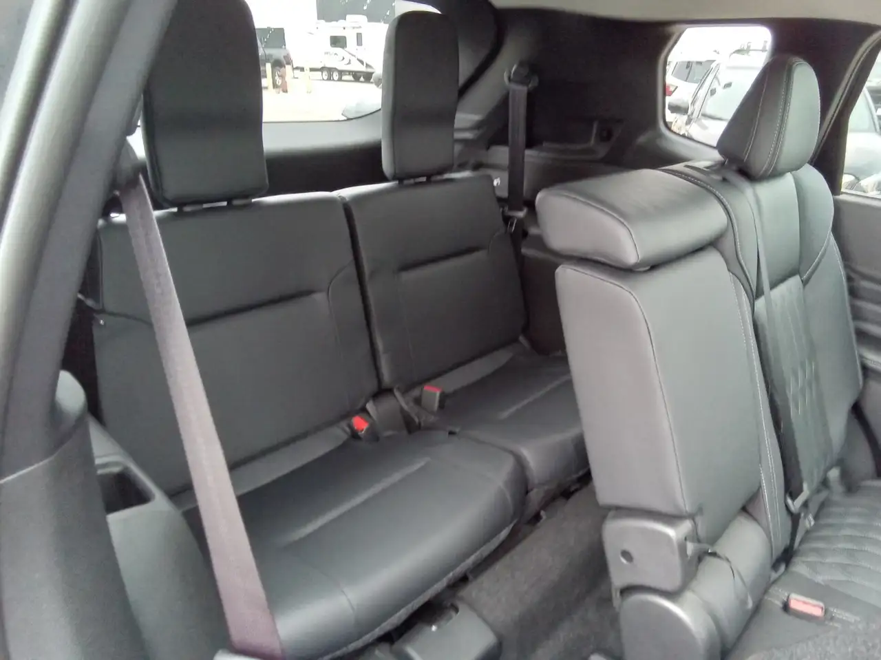 Mitsubishi Outlander снимка Mitsubishi Outlander
