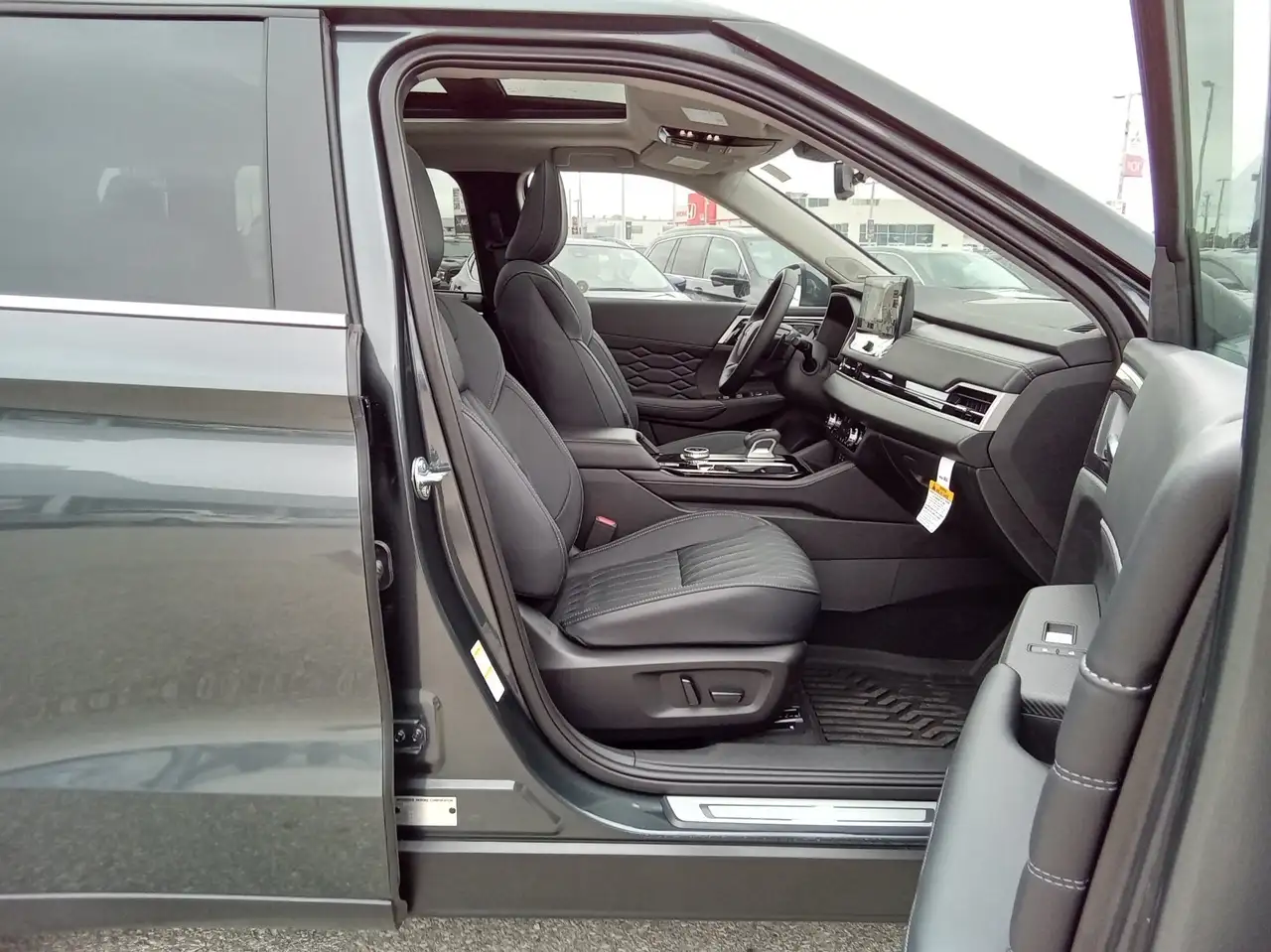 Mitsubishi Outlander снимка Mitsubishi Outlander