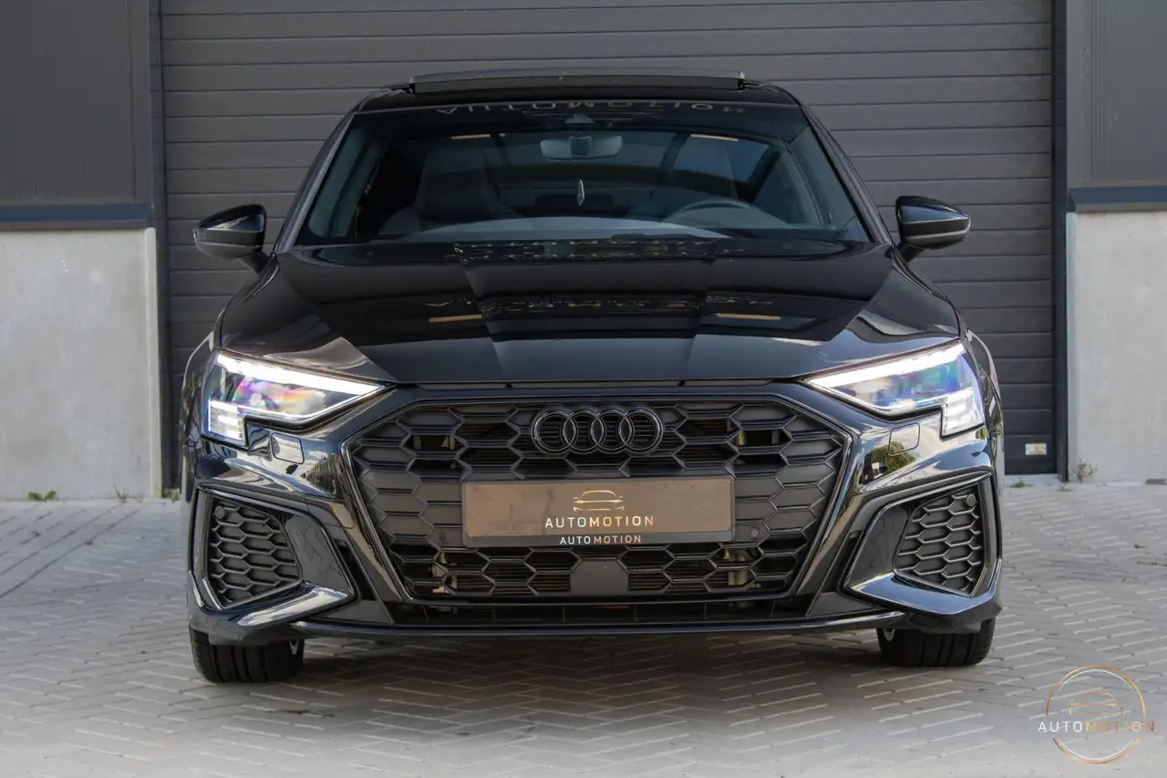 Audi A3 Sportback 45 TFSIe Sline Competition PANO MATRIX M, миниатюра 6