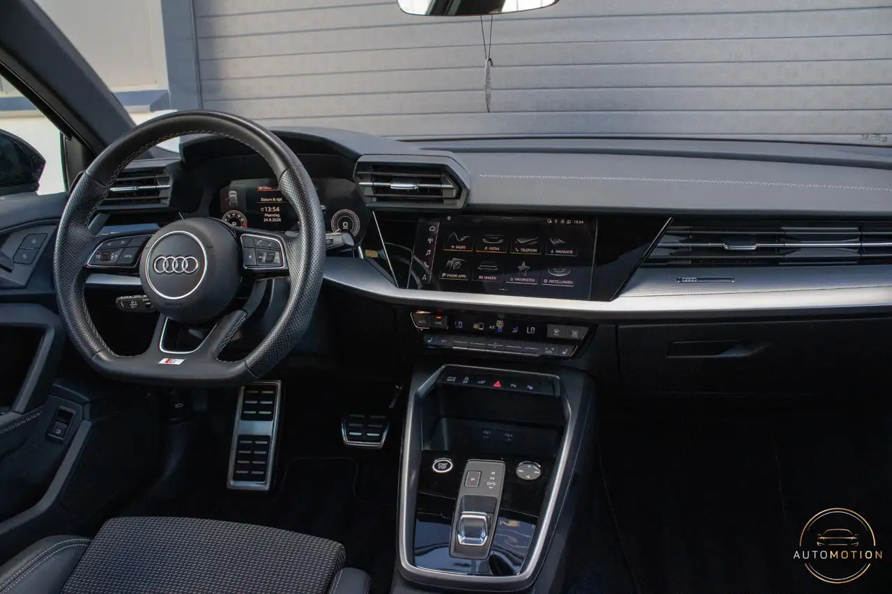 Audi A3 Sportback 45 TFSIe Sline Competition PANO MATRIX M, миниатюра 24