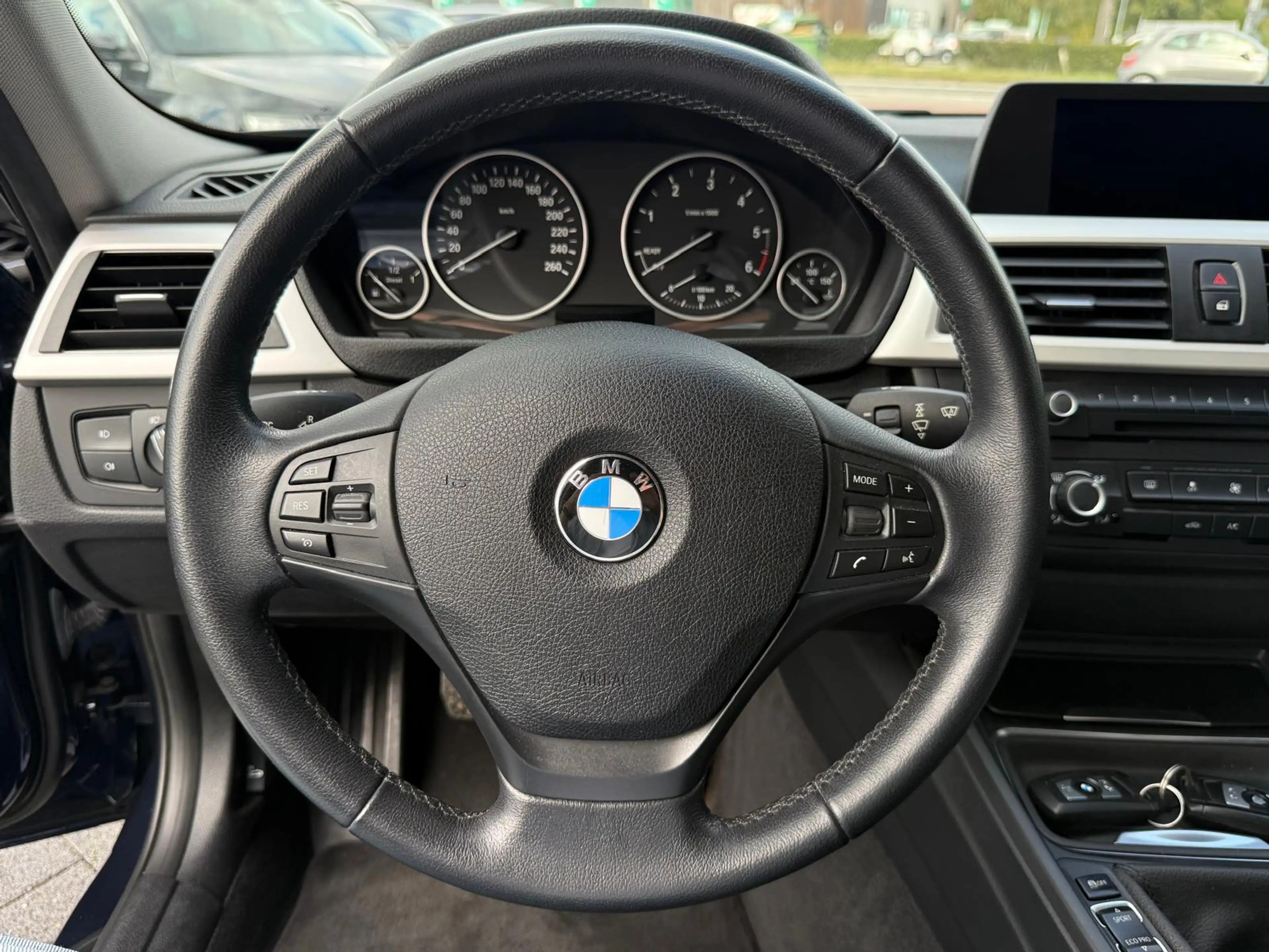 BMW 316 d GPS 1 er prop 109000km Carpass !! — photo 8