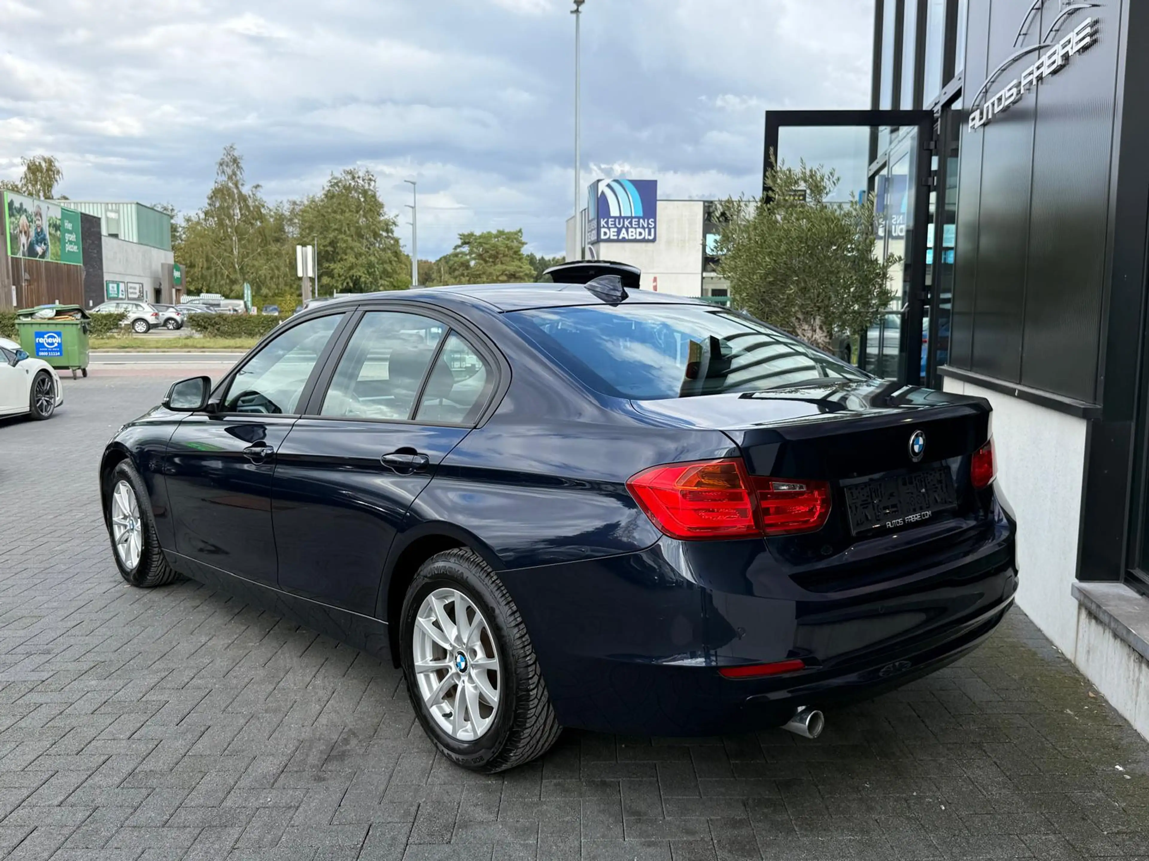 BMW 316 d GPS 1 er prop 109000km Carpass !! — photo 6