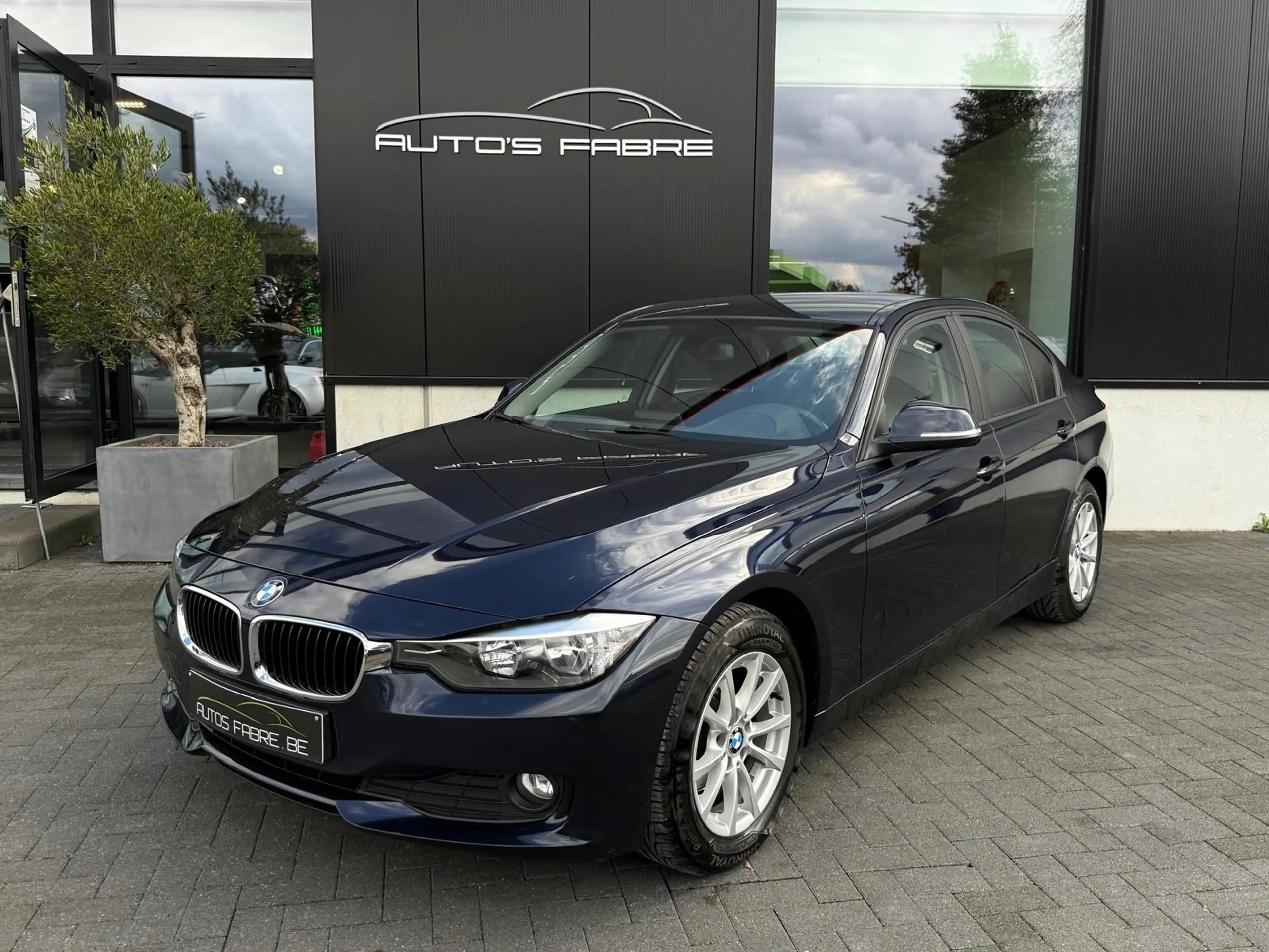 BMW 316 d  GPS  1 er prop 109000km Carpass !!