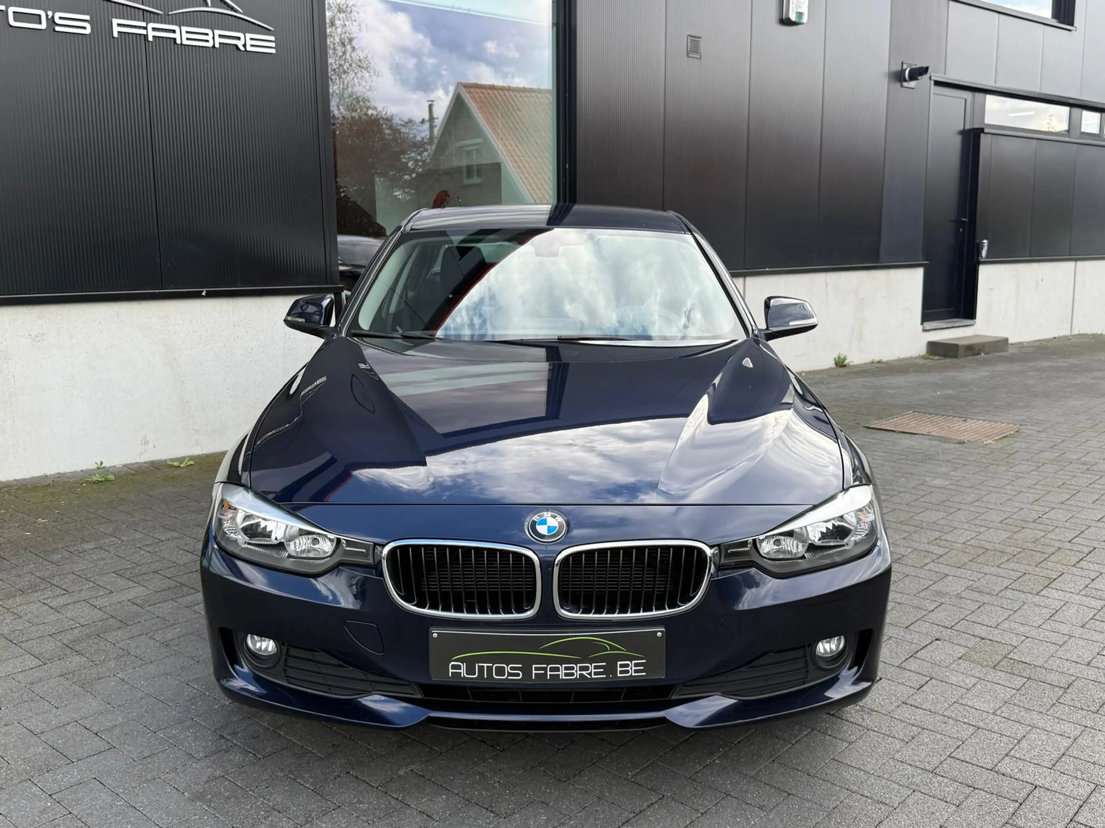 BMW 316 d GPS 1 er prop 109000km Carpass !! — photo 2