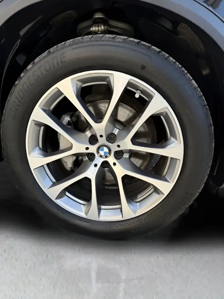 BMW X5 снимка BMW X5