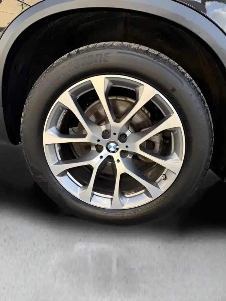 BMW X5 снимка BMW X5