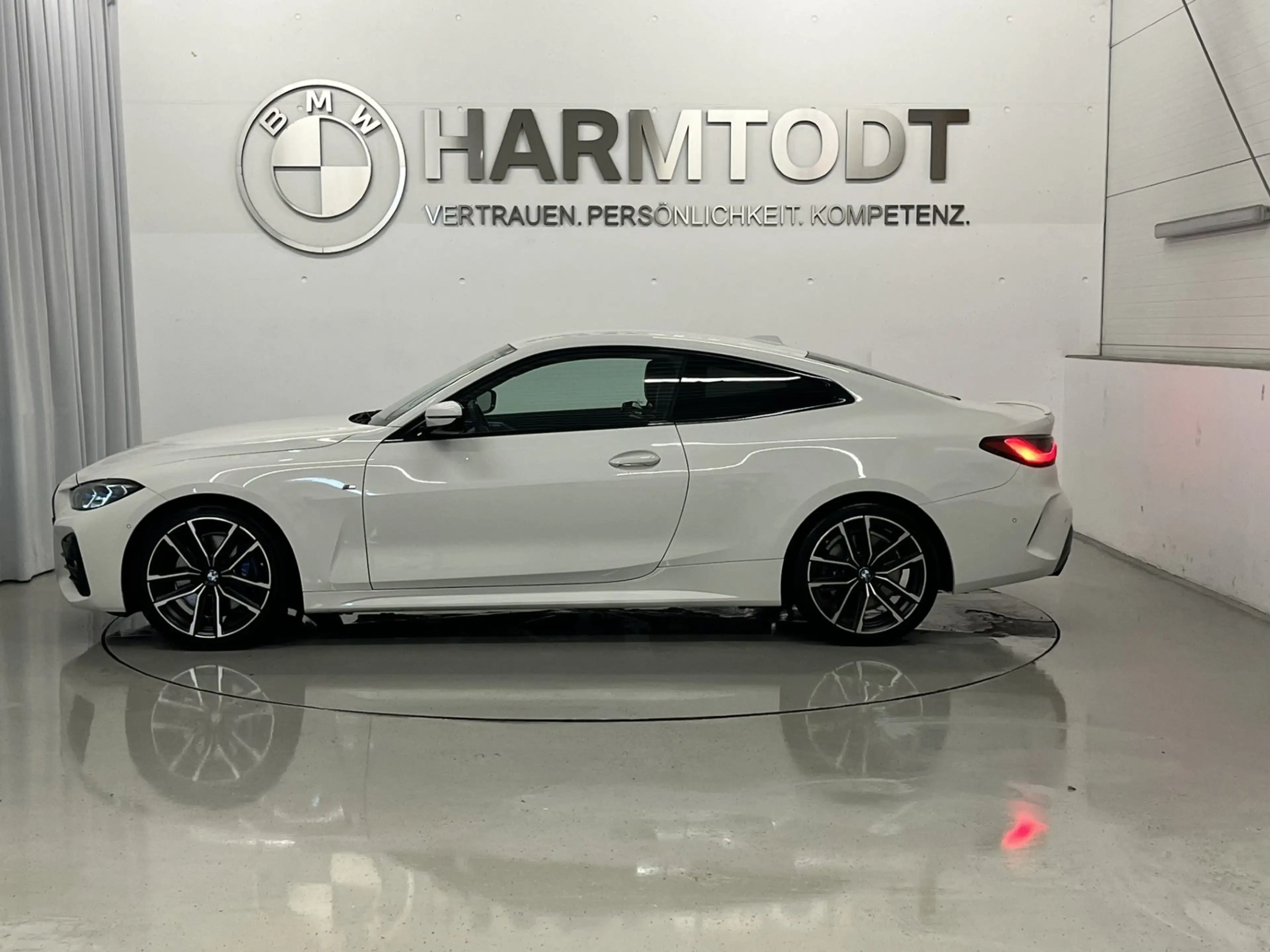 BMW 420 d xDrive *M-Sportpaket / Ö-Paket / Laser / Hifi* — photo 4