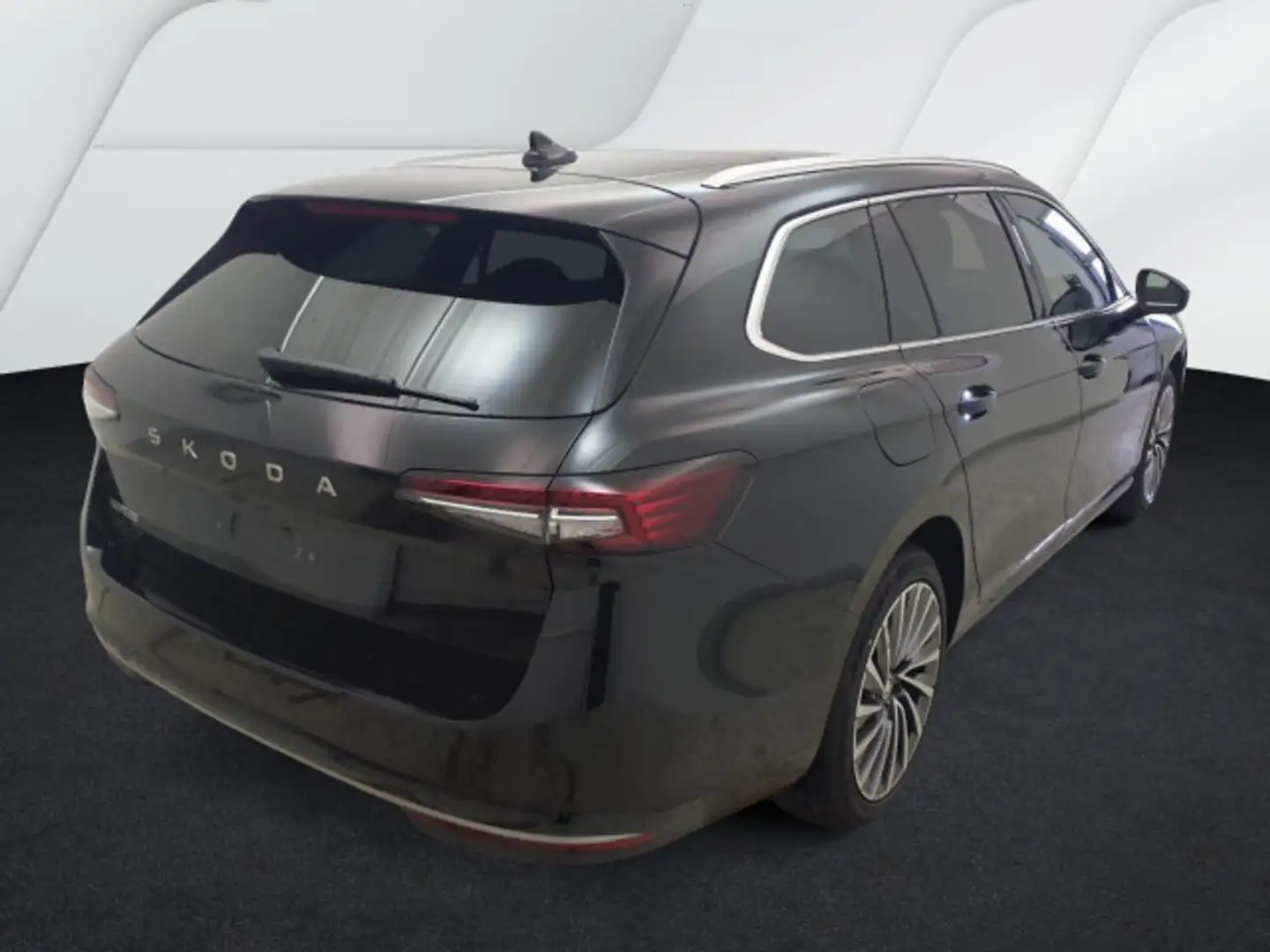 Skoda Superb Combi L&K 1.5 TSI DSG 360° Pano AHK LEDER Zwart - 2