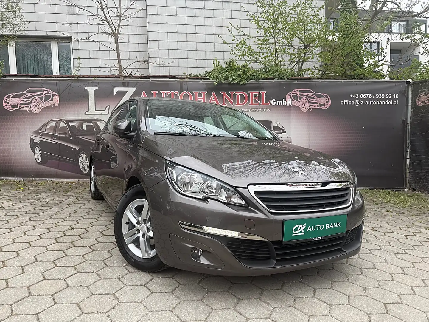 Peugeot 308 1,6 HDi 92 FAP Allure 17" Felgen Grau - 1