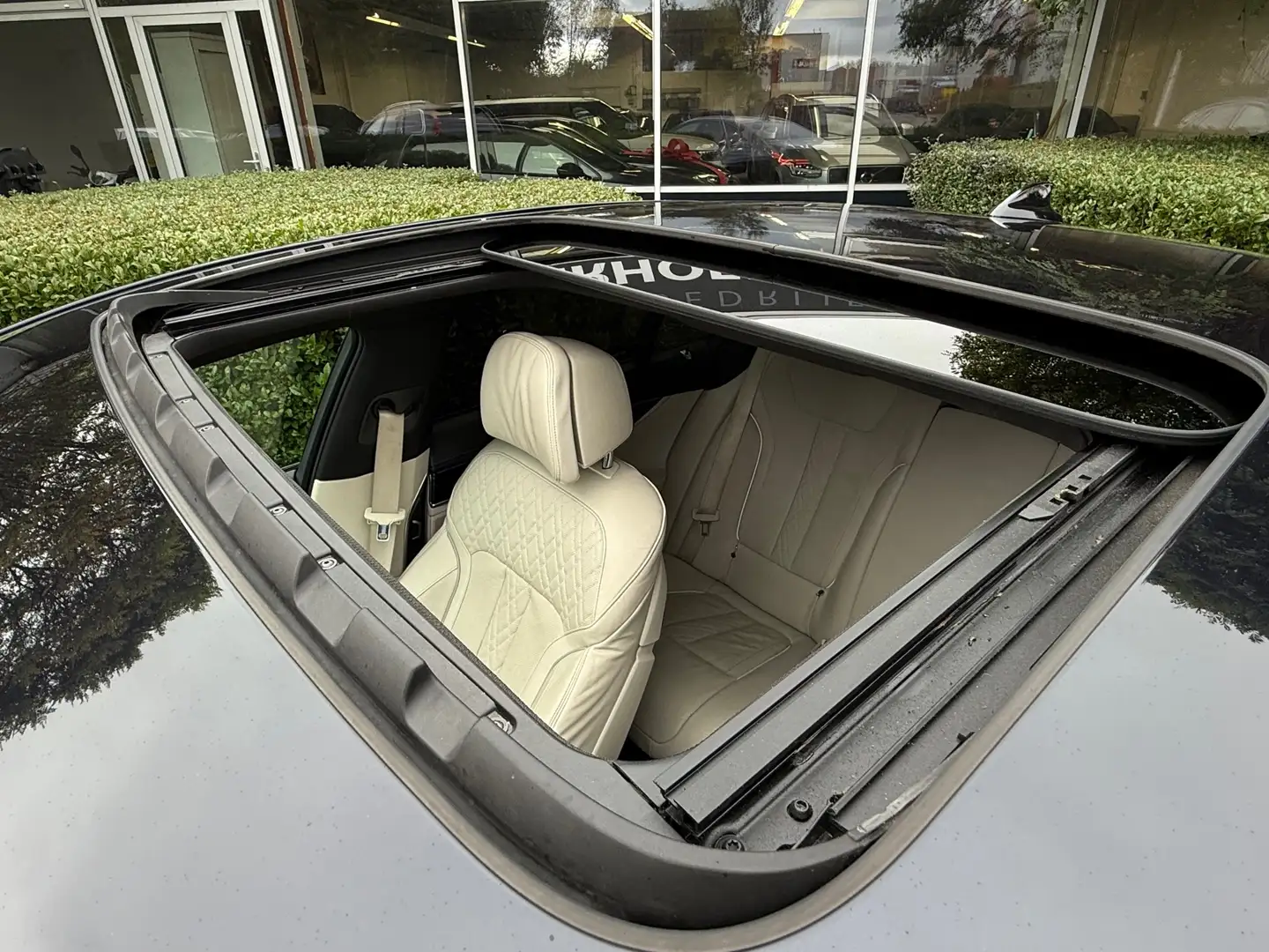 BMW 745 7-serie 745e High Executive - M-SPORT PAKKET - APP Blauw - 2