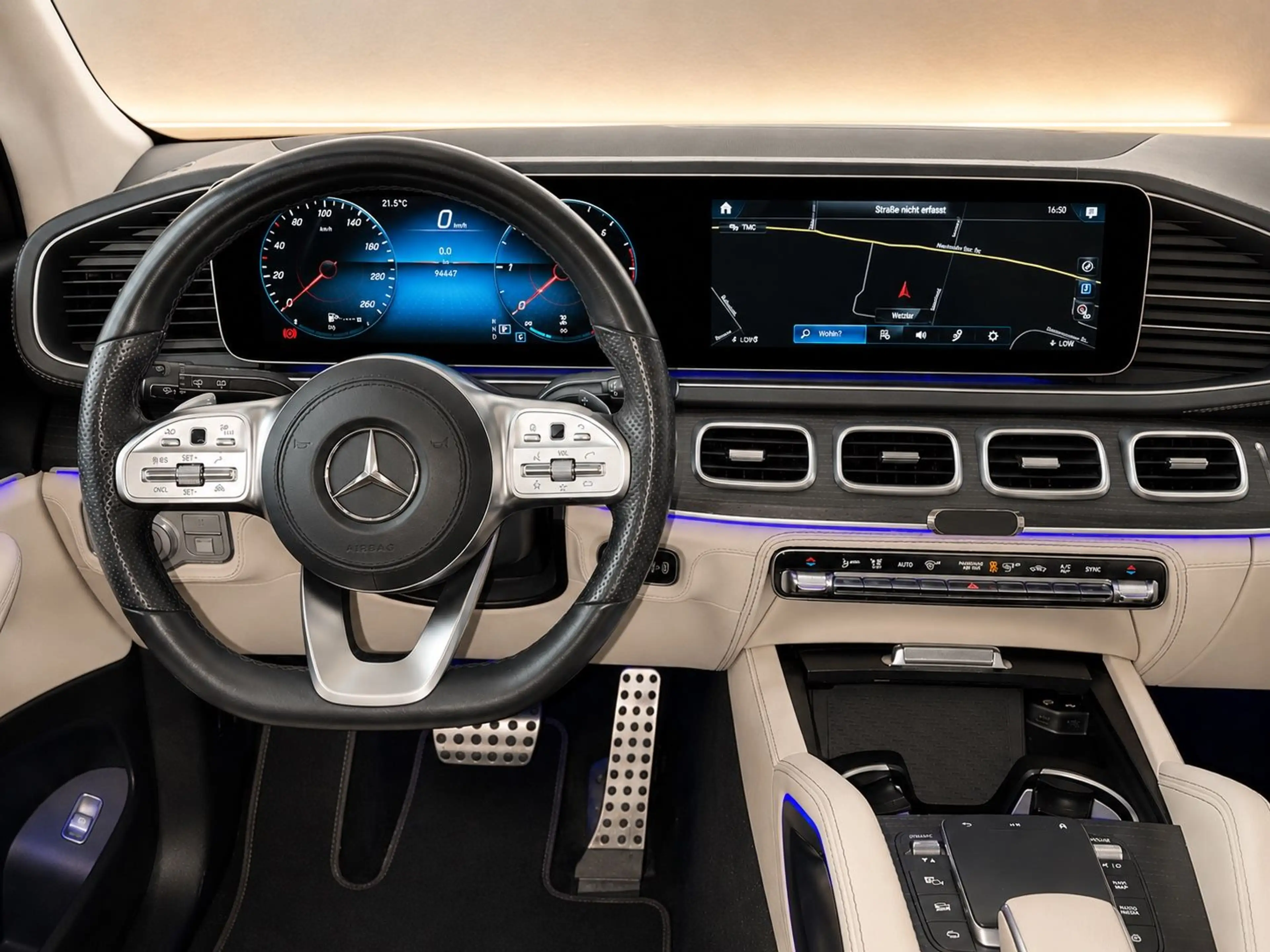 Mercedes-Benz GLS 400 d 4Matic AMG FOND-ENT PANO MBUX FACELIFT — photo 12