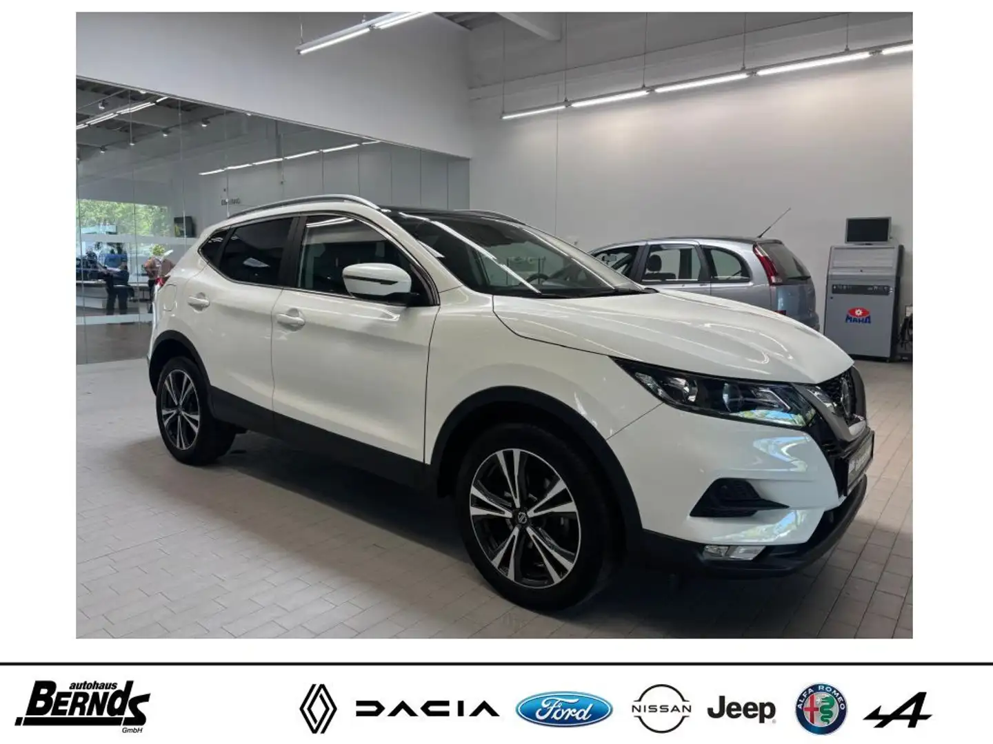Nissan Qashqai 1.3 DIG-T N-WAY PGD SHZ KAMERA SENSOR Blanc - 2