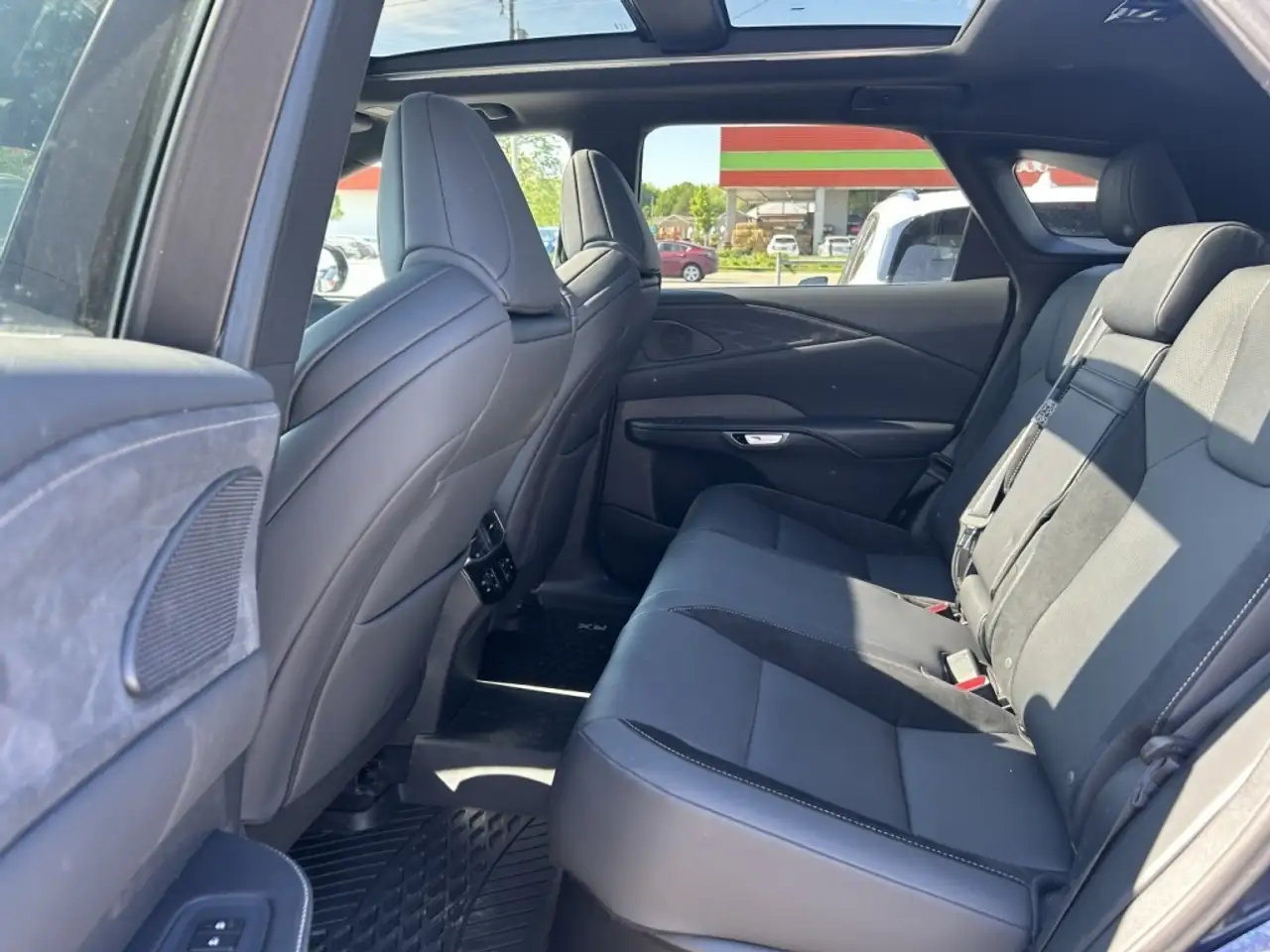 Lexus RX photo Lexus RX