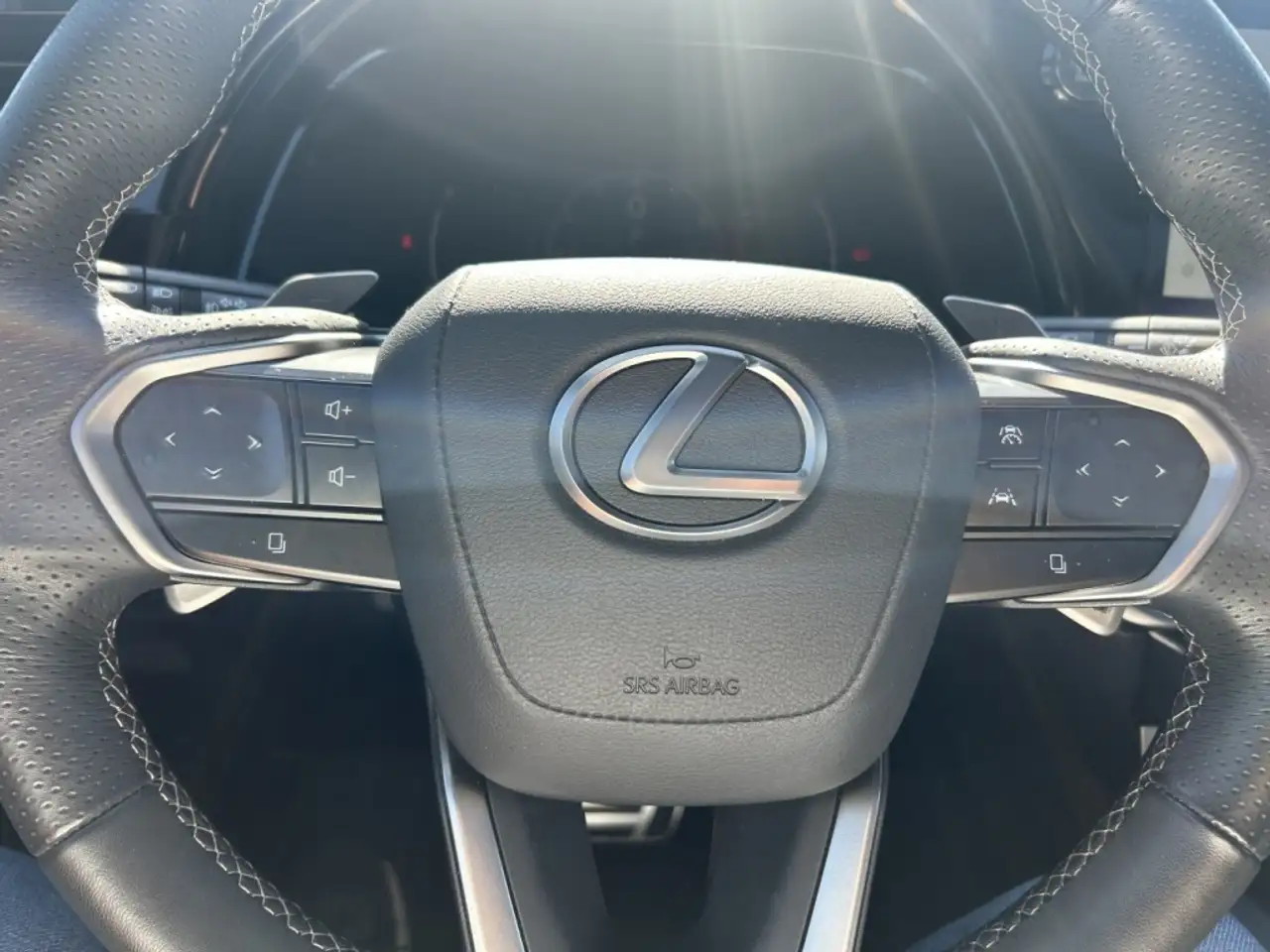 Lexus RX photo Lexus RX