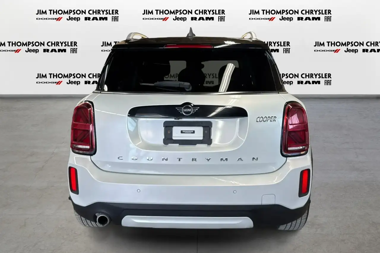 MINI Countryman снимка MINI Countryman