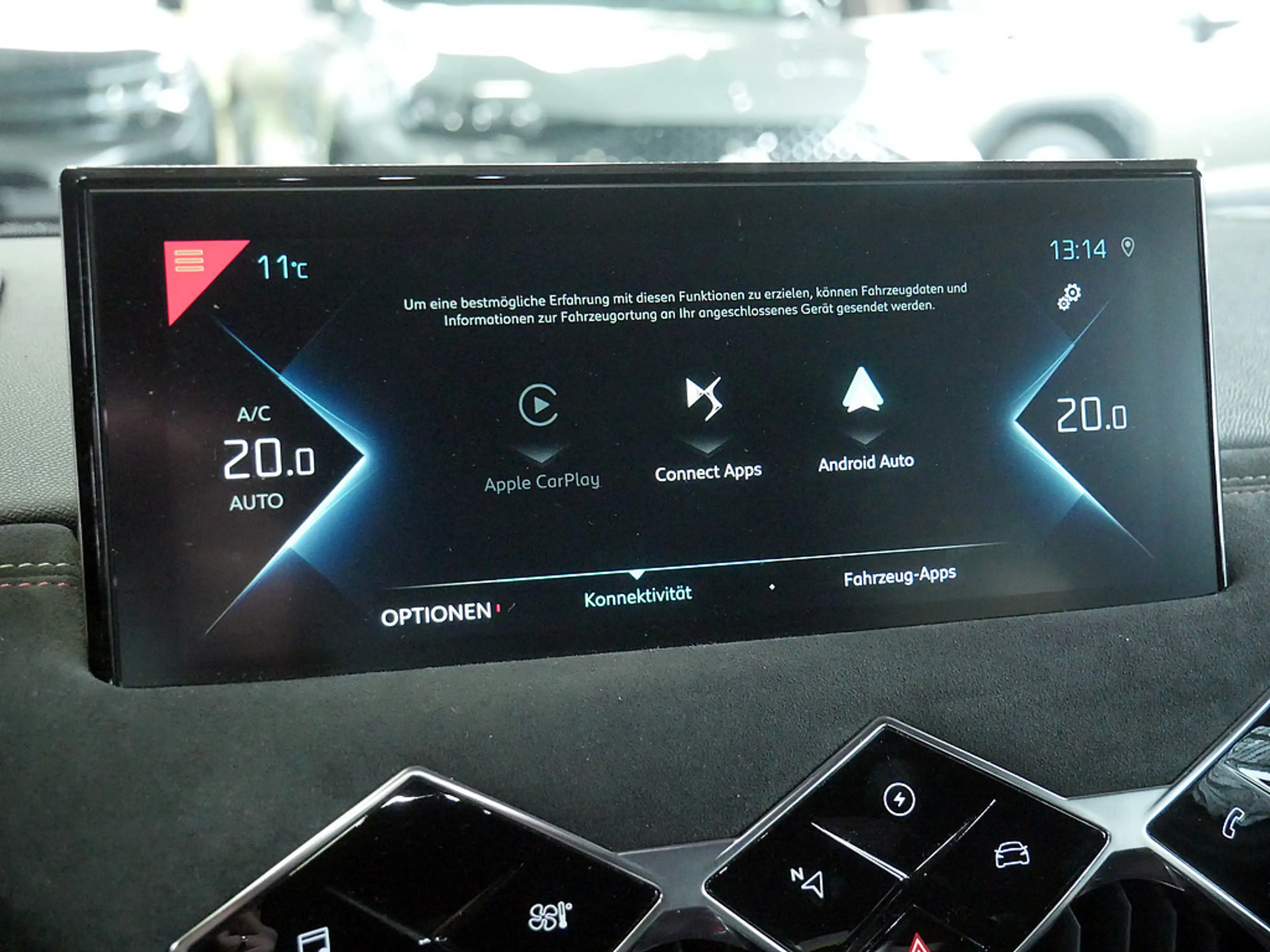 DS Automobiles DS 3 Crossback E-Tense Perfomance Line+ LED — photo 15