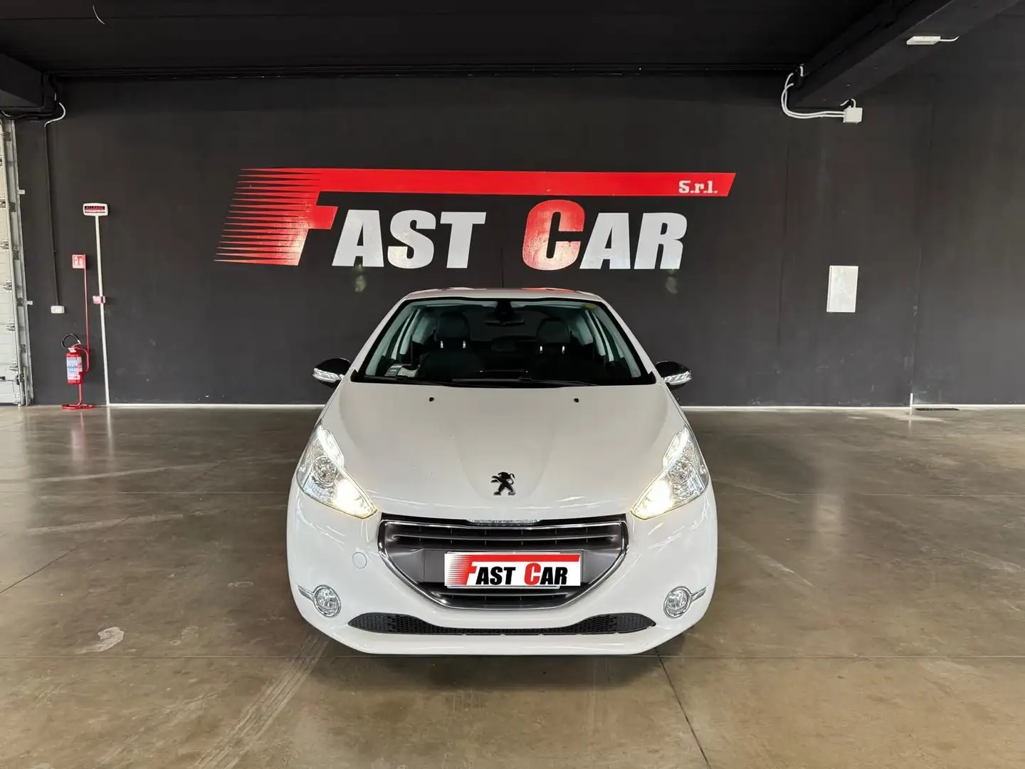 Peugeot 208 1.2 VTi 82 CV 3 porte Active Bianco - 2