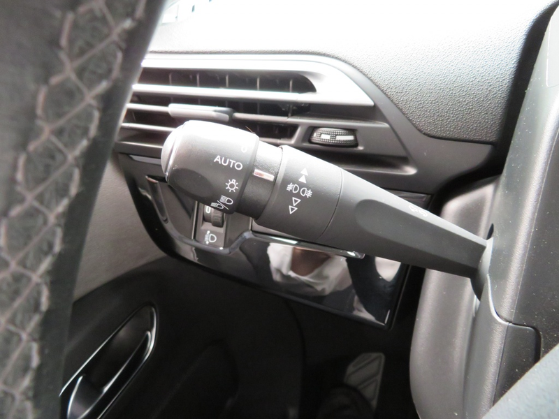Citroen Grand C4 SpaceTourer 1.2 PureTech Shine — photo 17