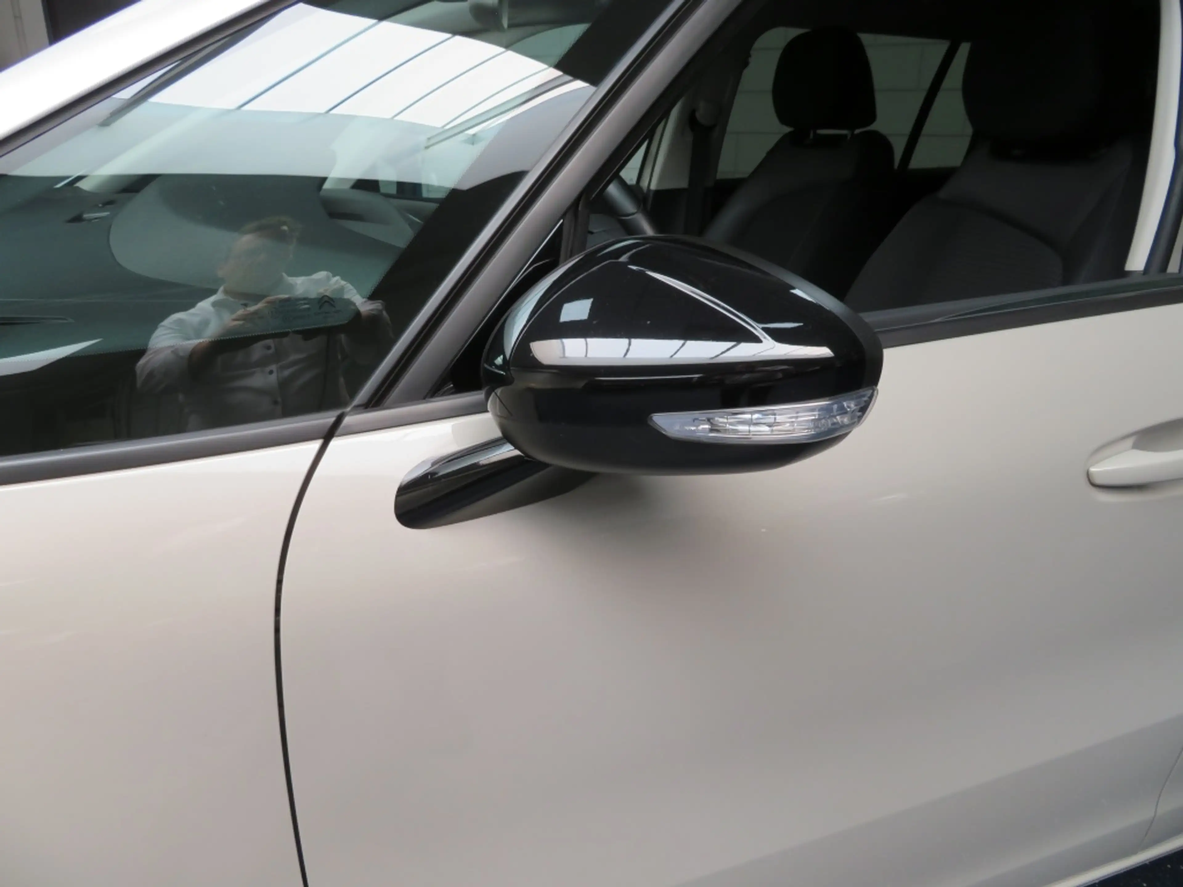 Citroen Grand C4 SpaceTourer 1.2 PureTech Shine — photo 25