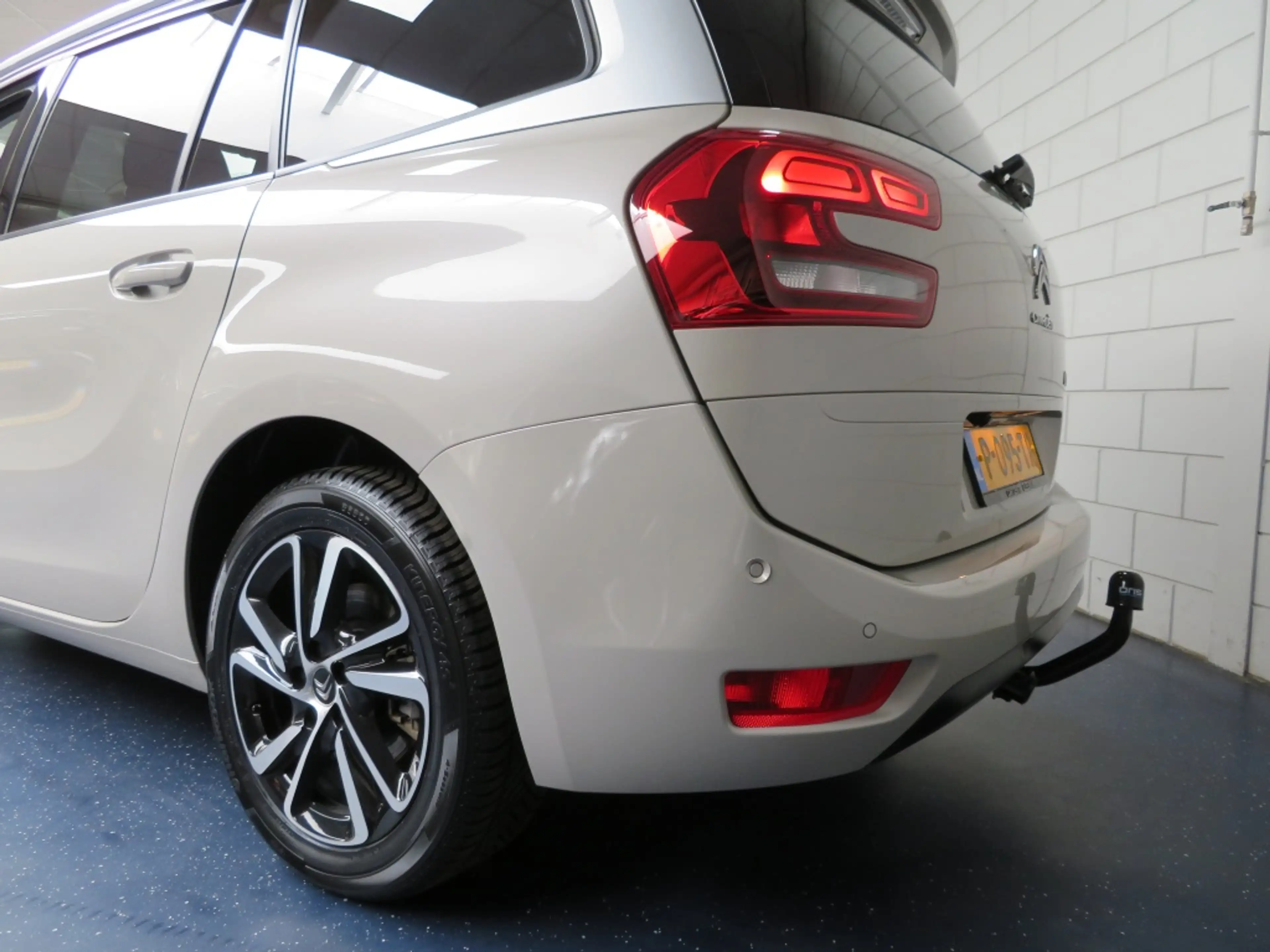 Citroen Grand C4 SpaceTourer 1.2 PureTech Shine — photo 27