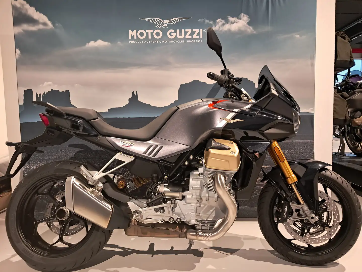 Moto Guzzi V 100 S Grigio Avanguardia Szary - 1