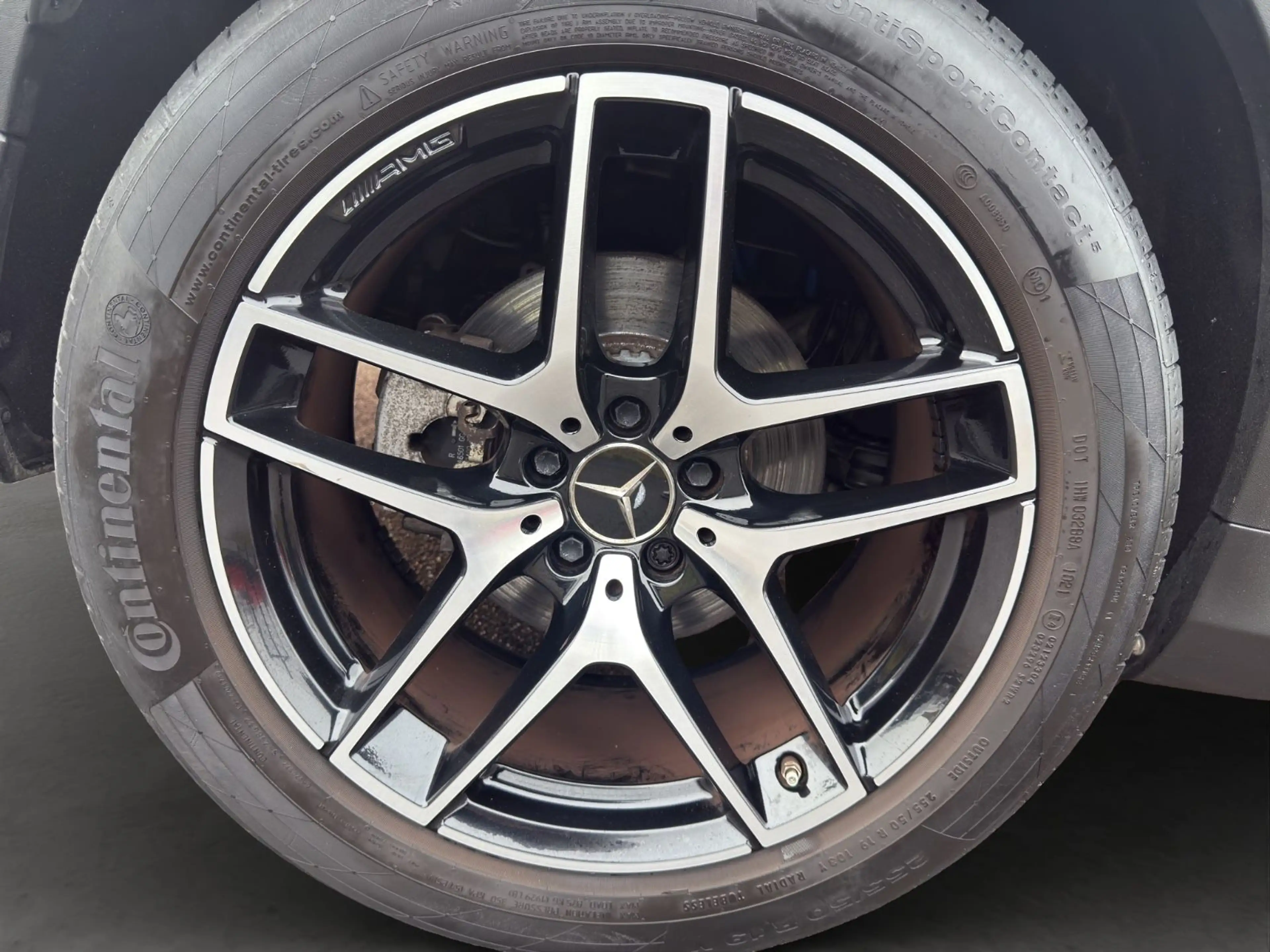 Mercedes-Benz GLC 43 AMG 4Matic — photo 17