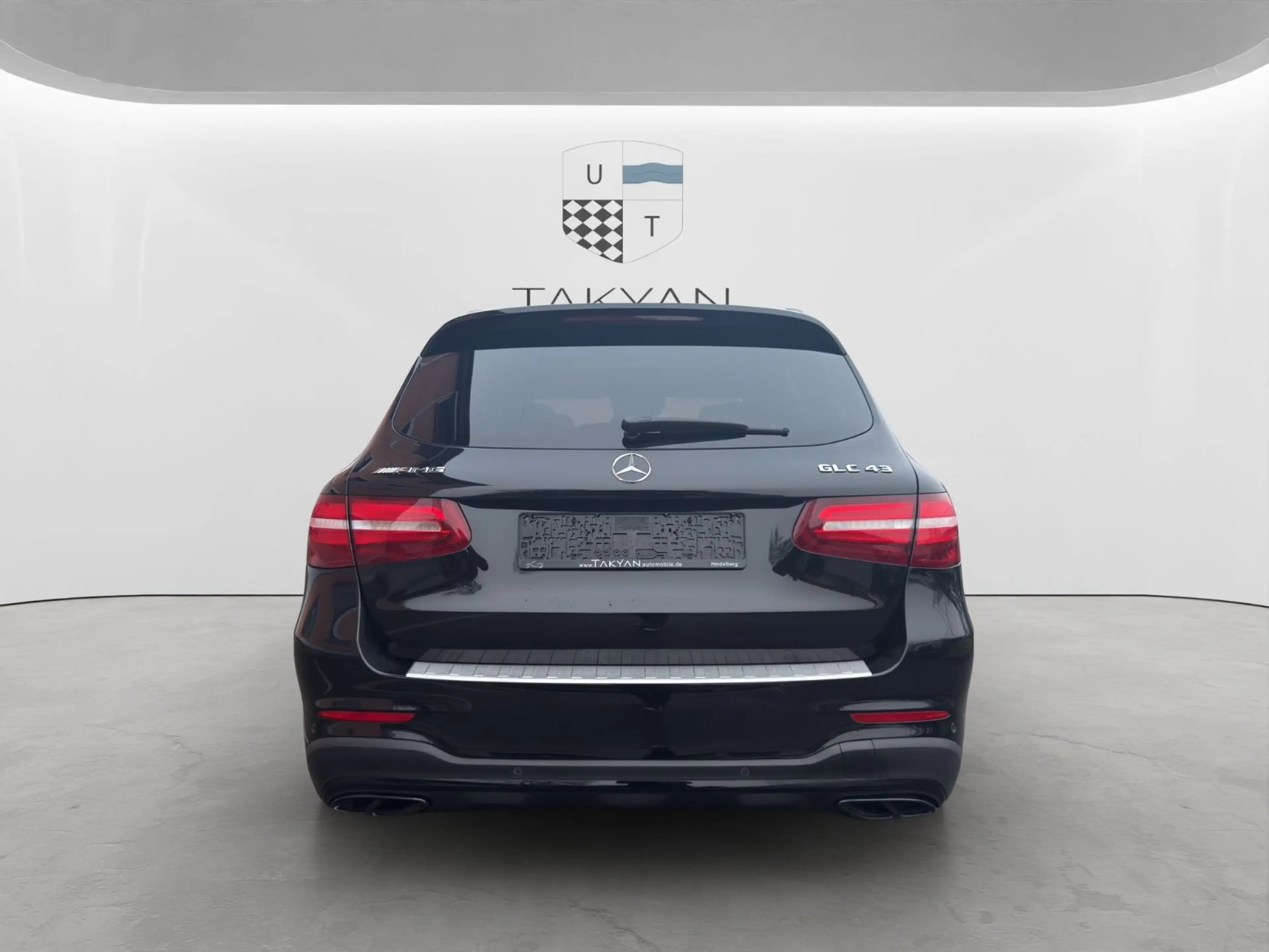 Mercedes-Benz GLC 43 AMG 4Matic — photo 4