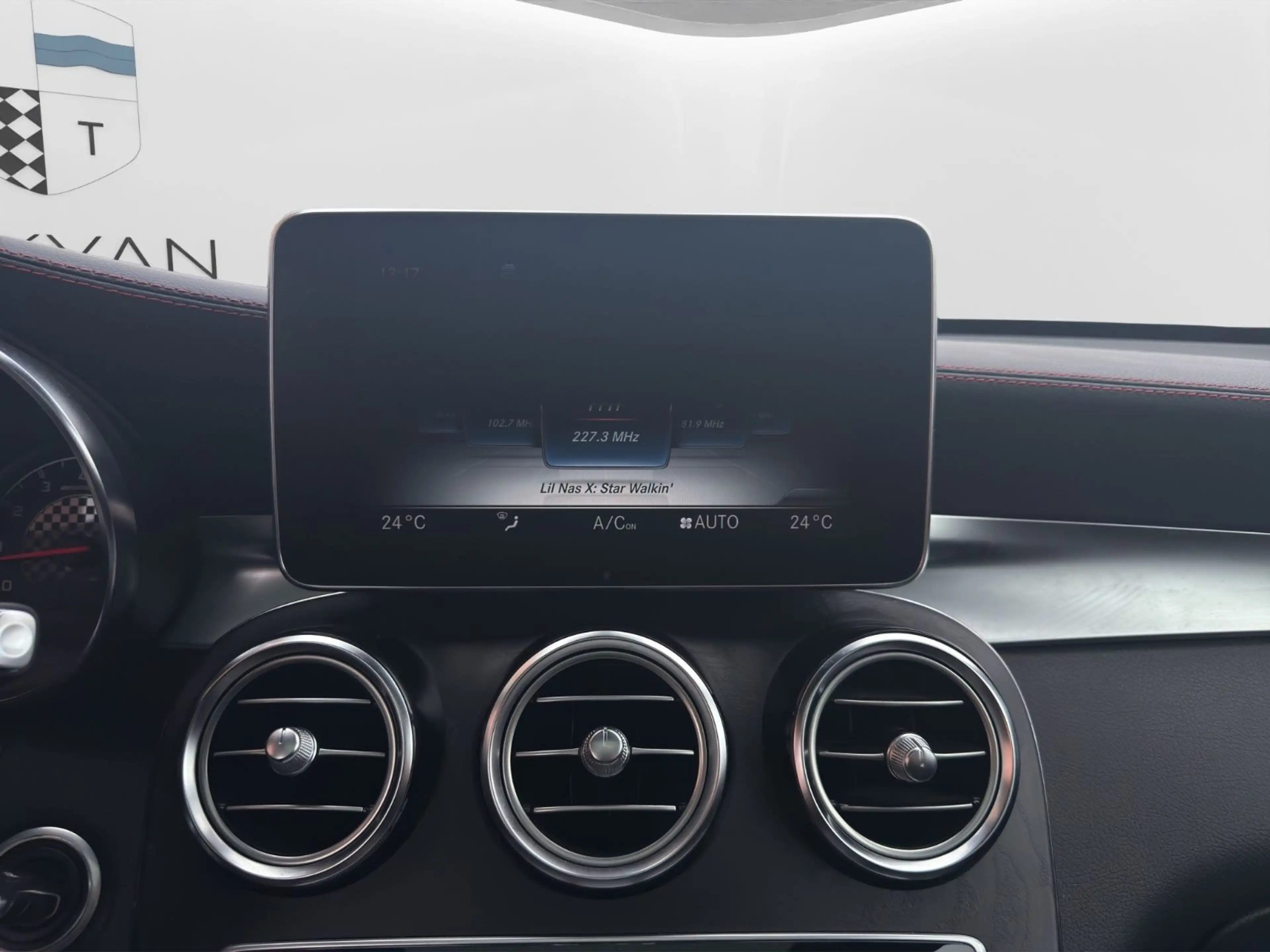 Mercedes-Benz GLC 43 AMG 4Matic — photo 11