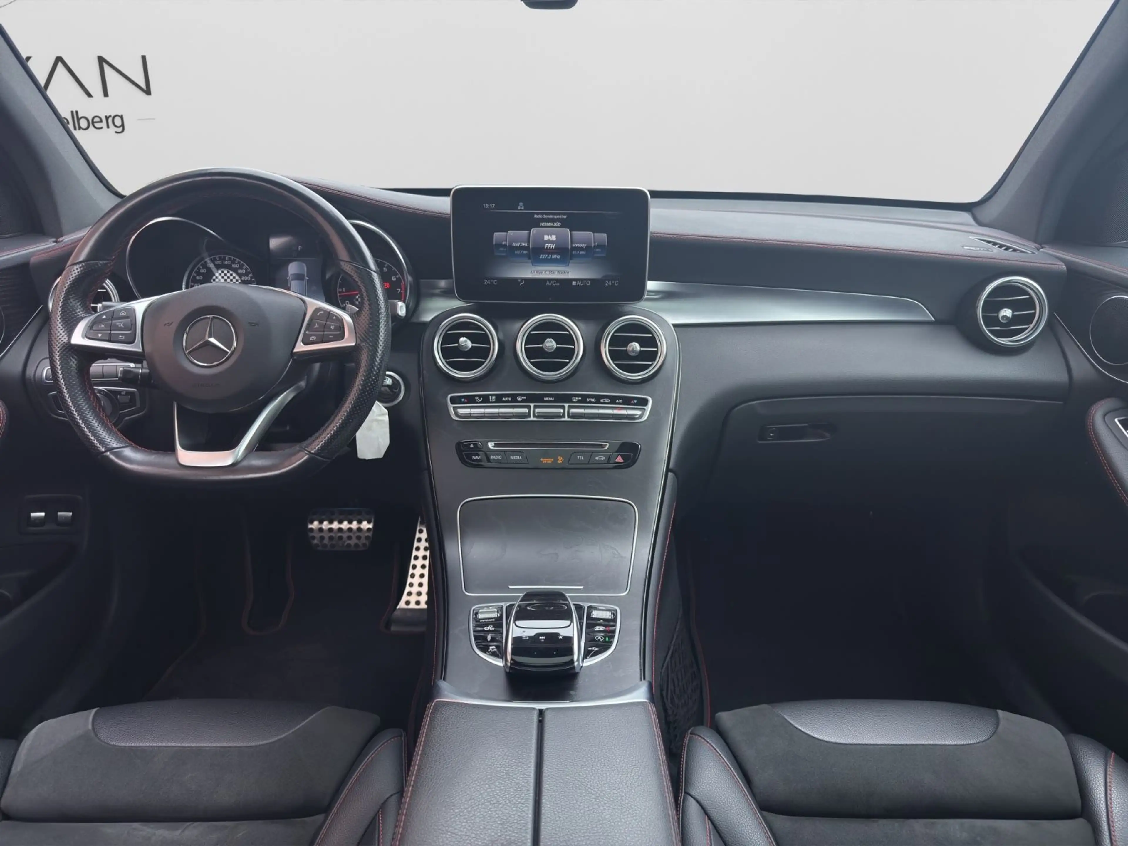 Mercedes-Benz GLC 43 AMG 4Matic — photo 14