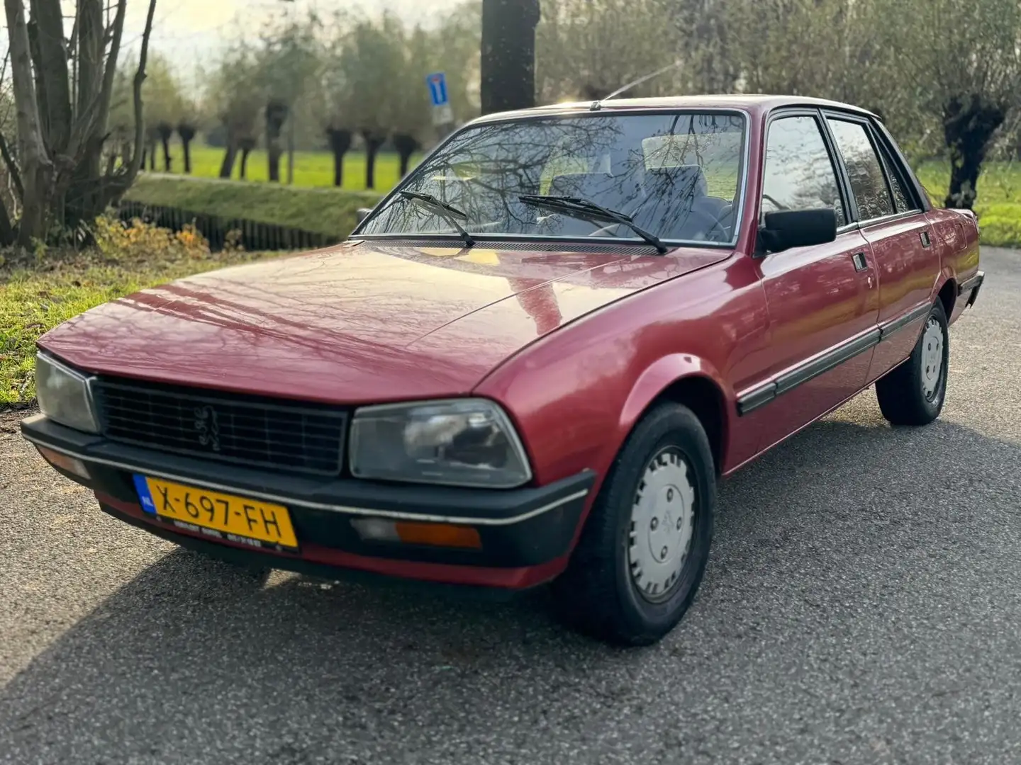 Peugeot 505 2.2 GTI H5 Rosso - 1