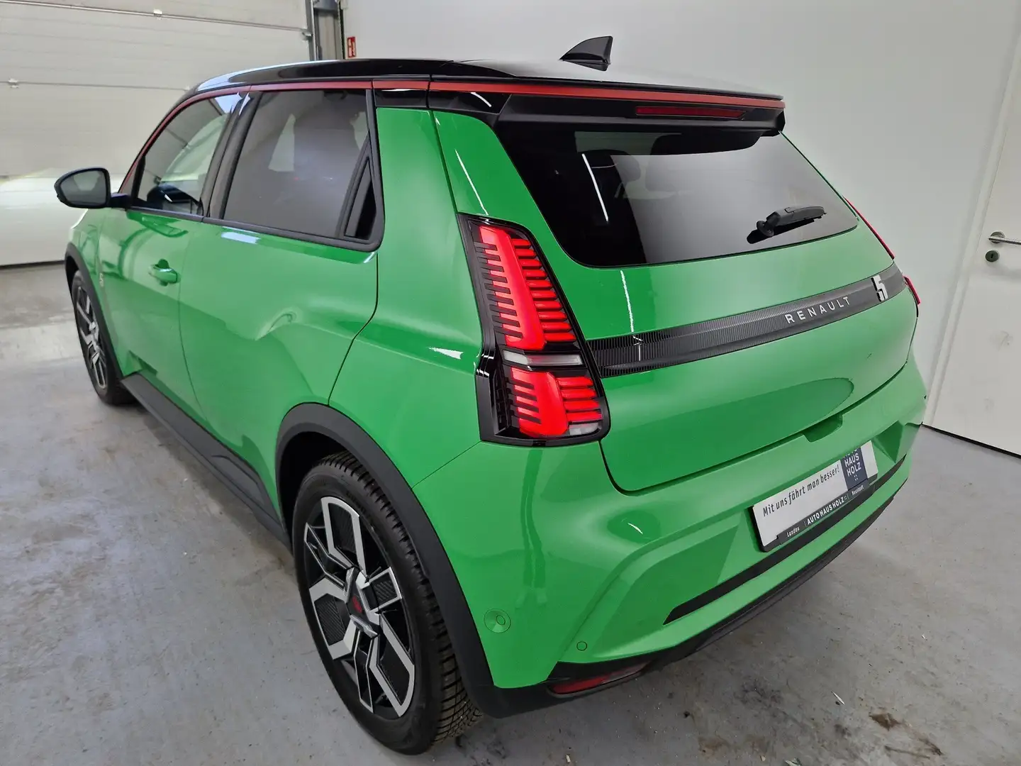 Renault R 5 E-Tech Techno 120 Urban Range Grün - 2