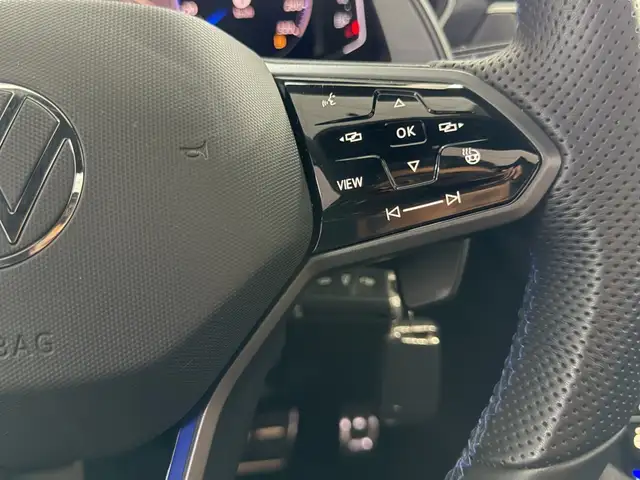 Volkswagen Tiguan view 13